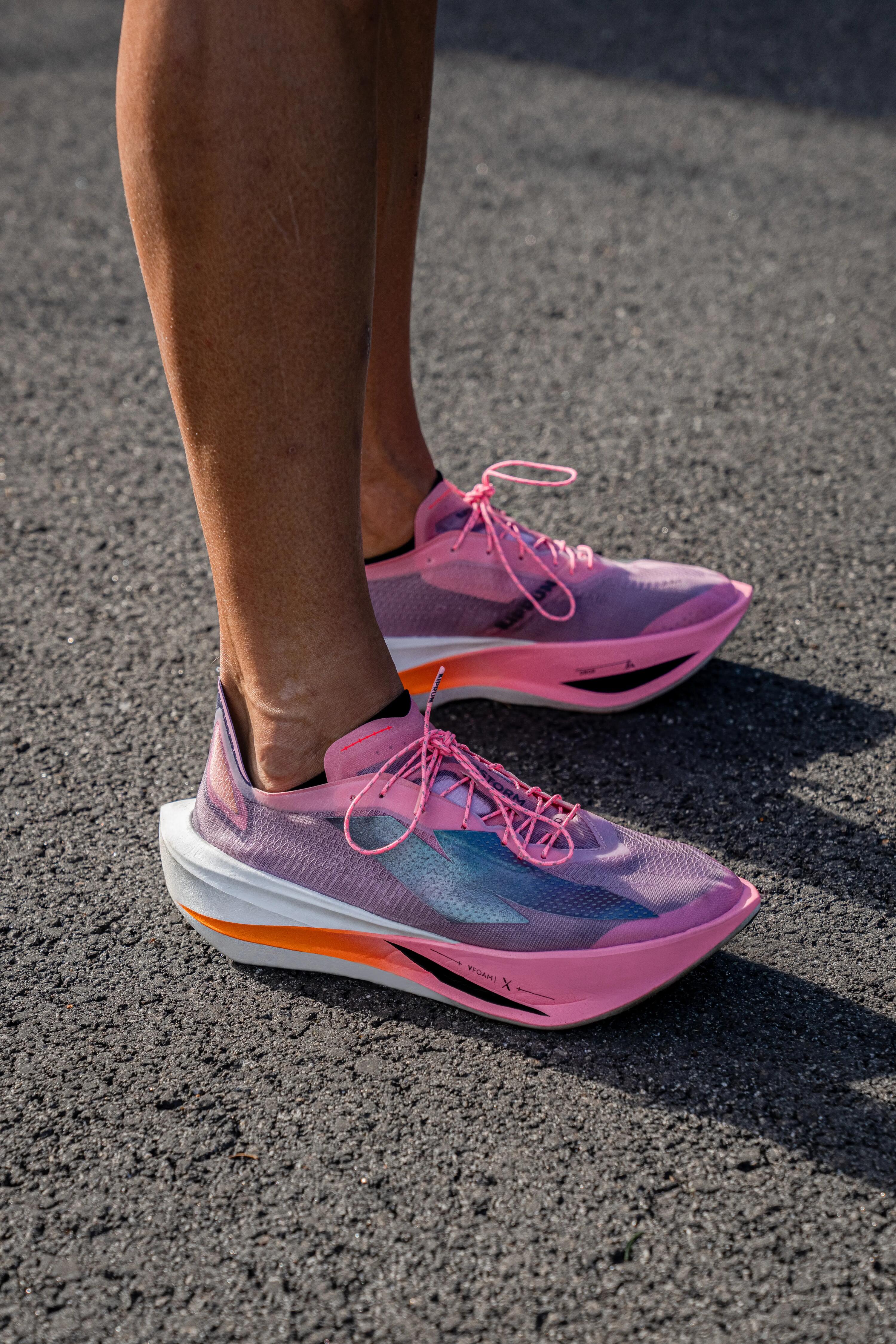 Road running shoes with carbon plate, KIPRUN Kipstorm Lab 16/20