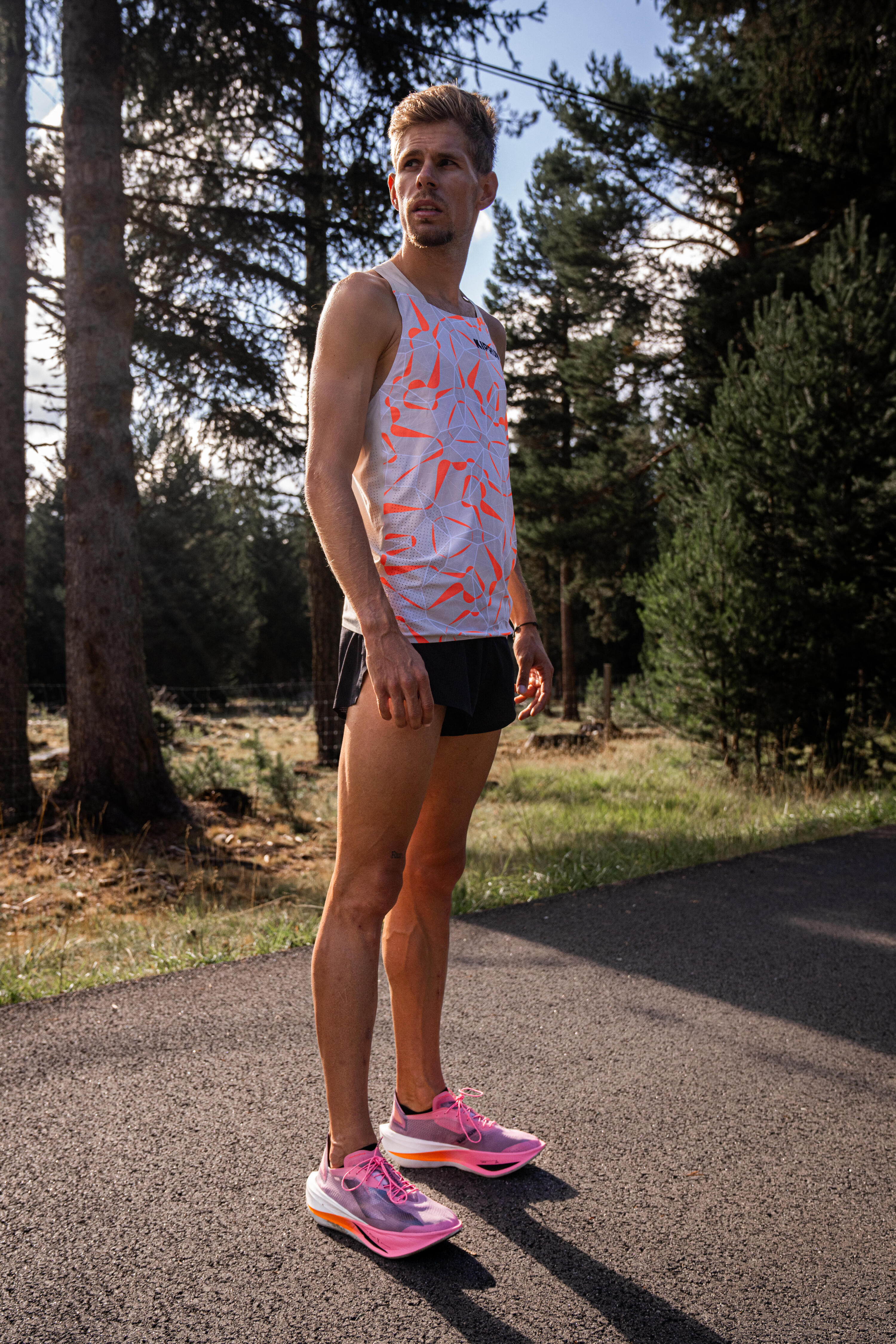 Road running shoes with carbon plate, KIPRUN Kipstorm Lab