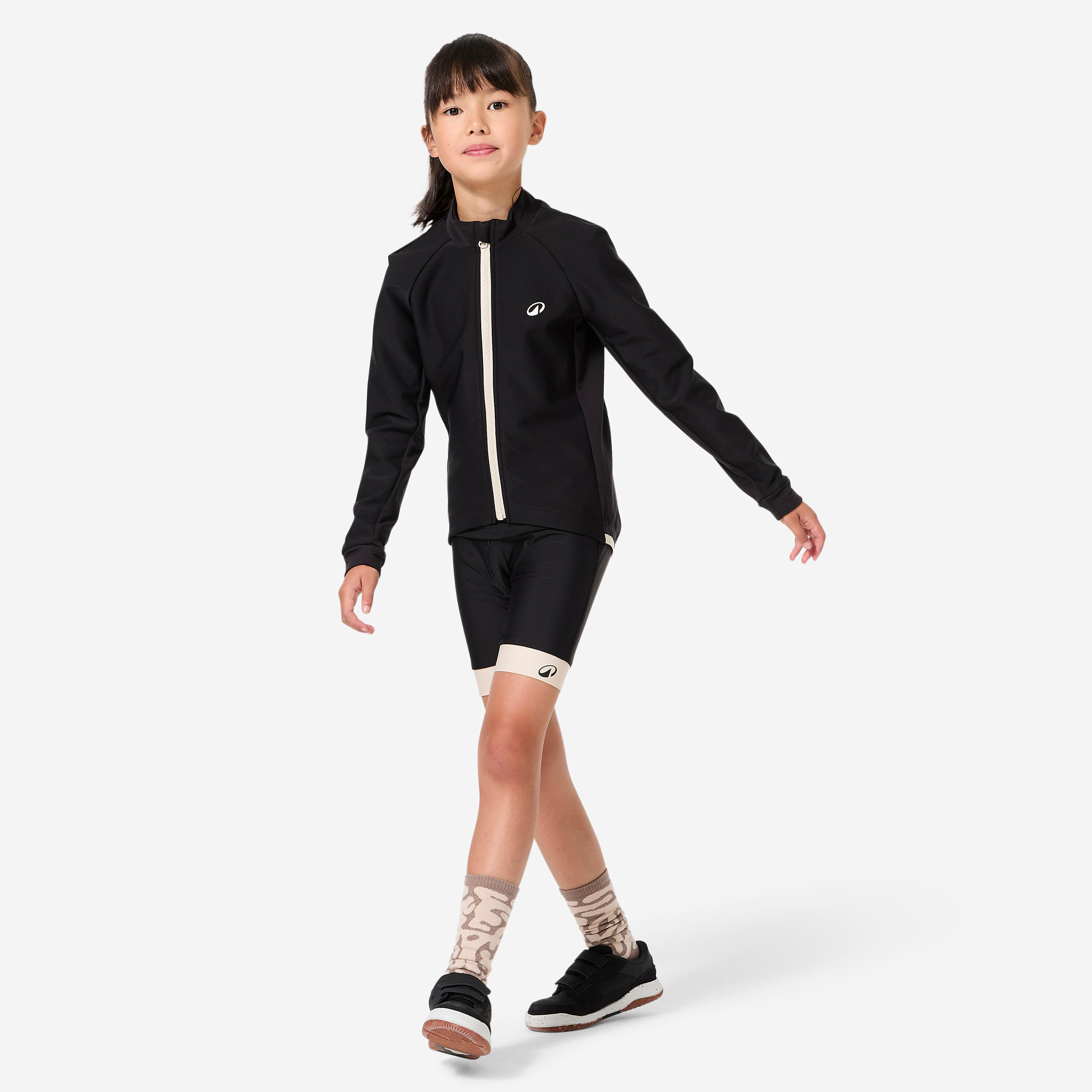 Decathlon UK BTWIN Kids' Winter Cycling Jacket , Ages 8-13 - Black | FREE Click & Collect at Stores and Asda. 365 Days return available.