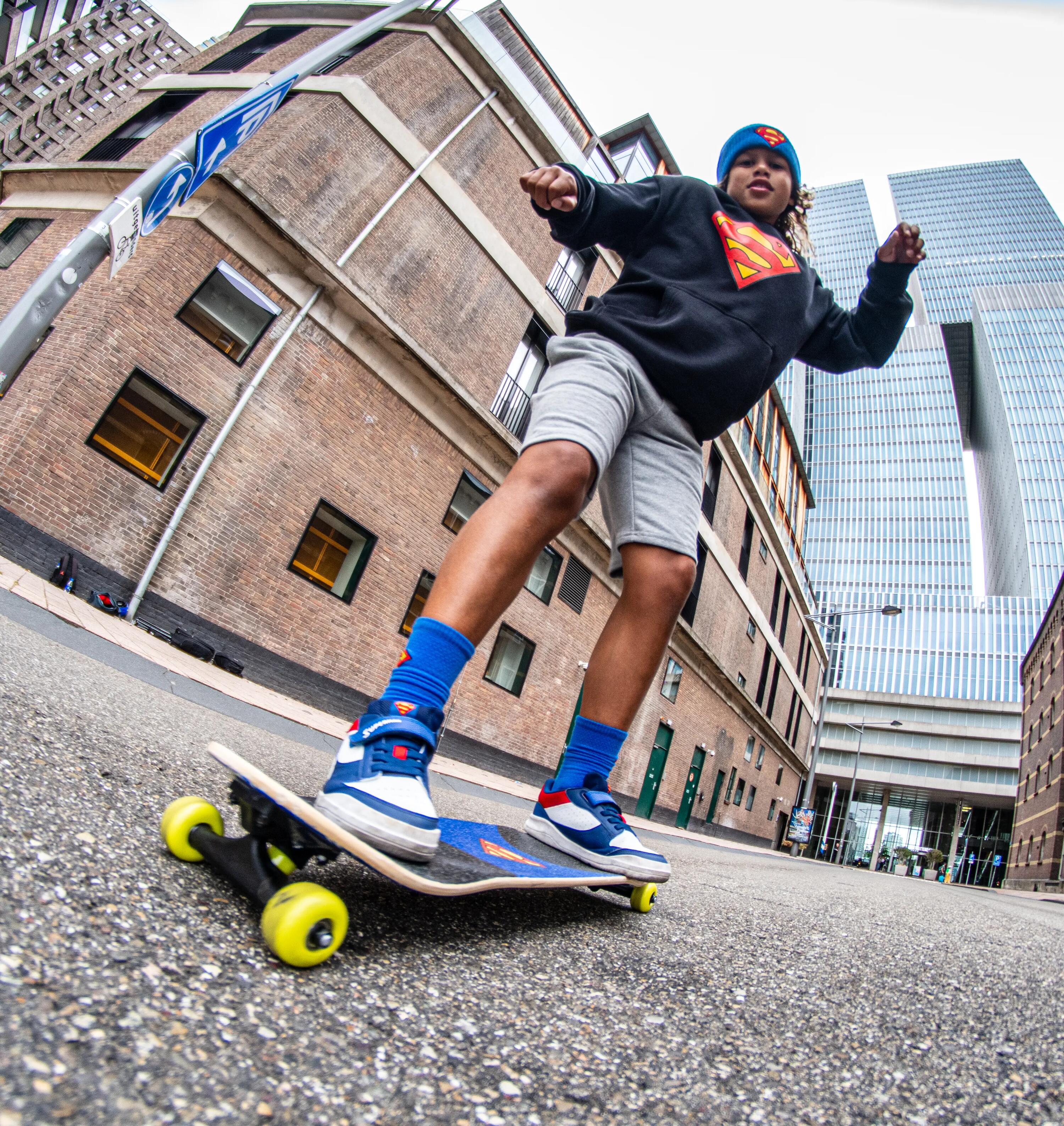 Jak vybrat desku na skateboard: Šířka a tvar