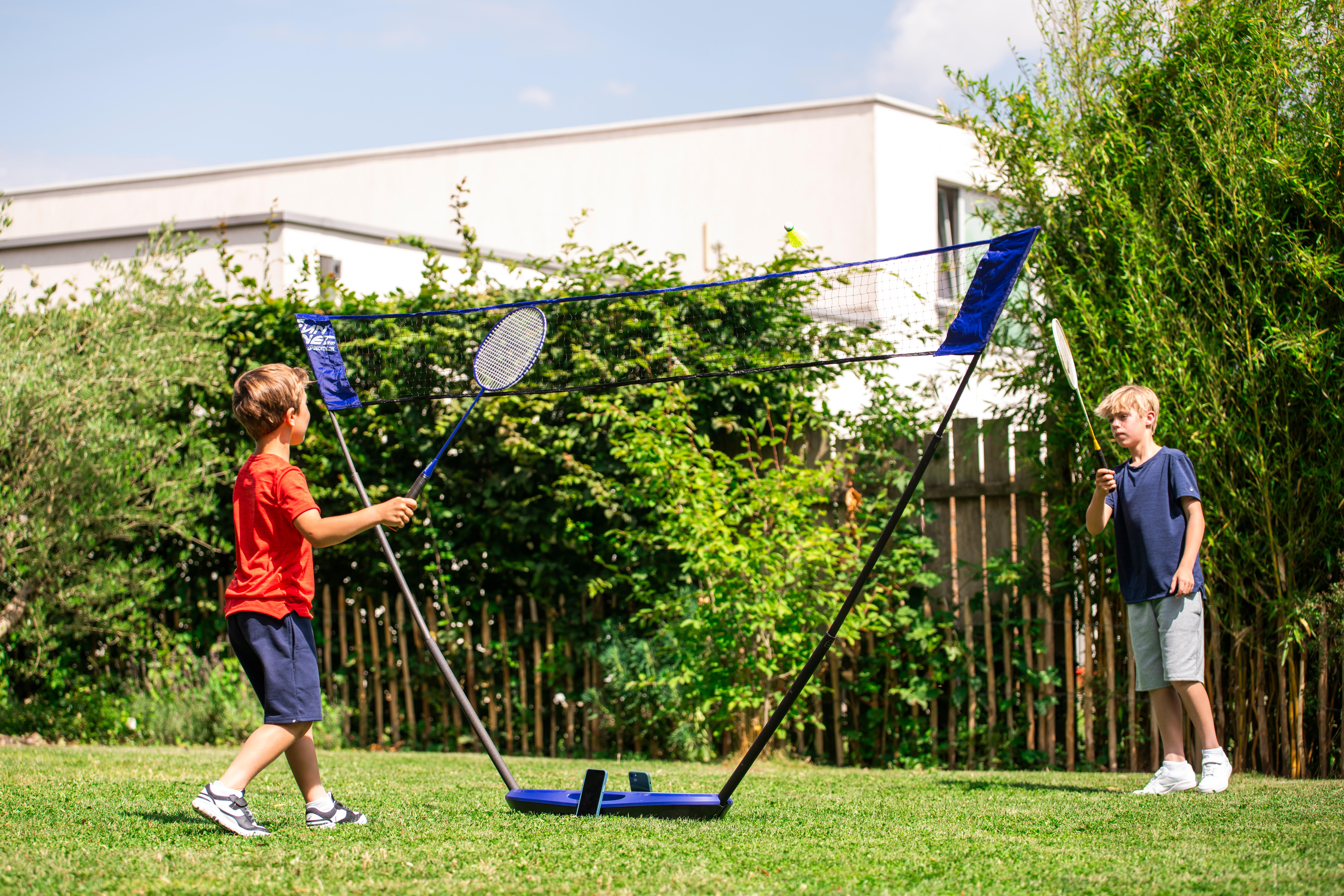 Badminton Set with 2 Rackets, 2 Shuttles and 1 Net - DECATHLON