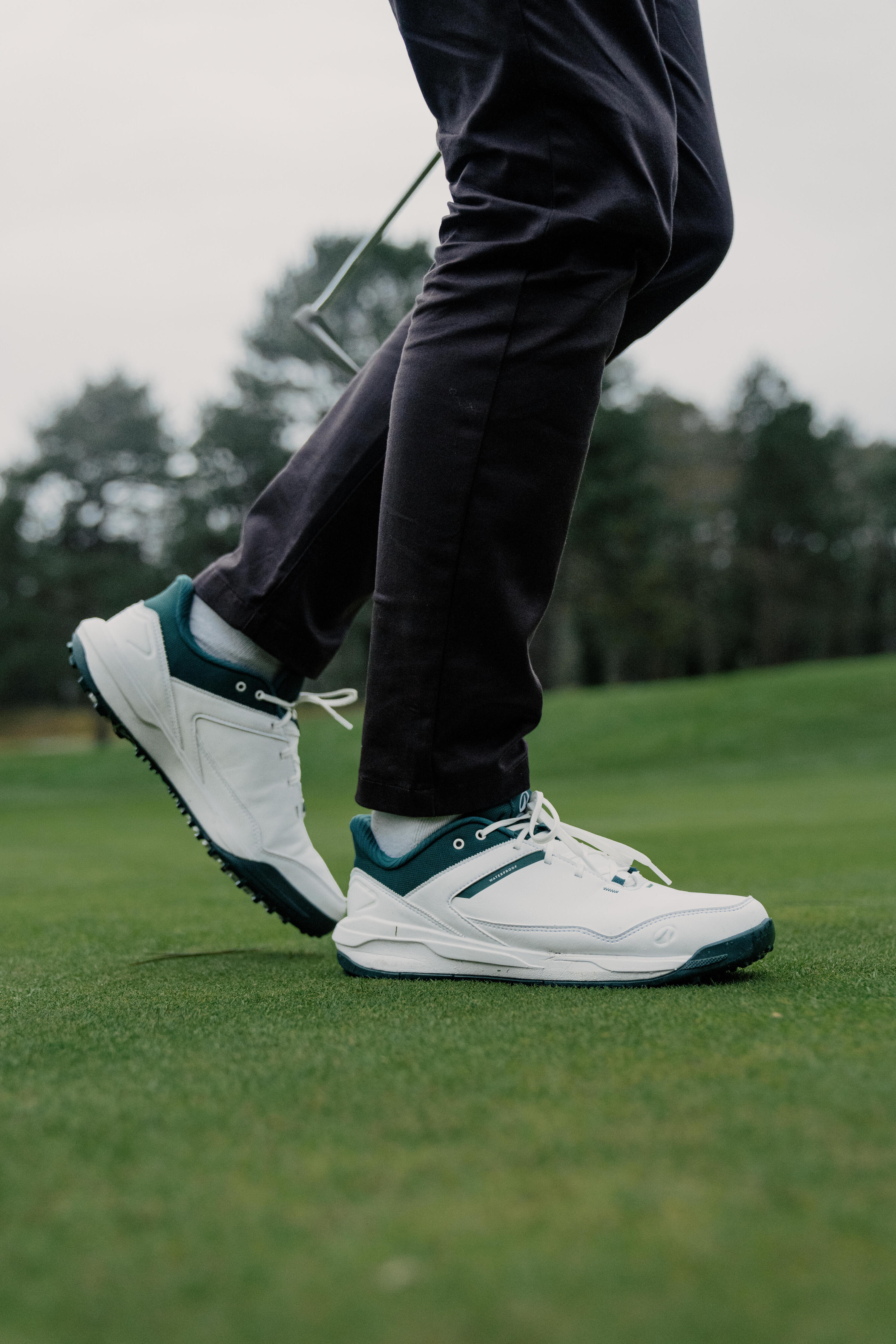 Chaussures de golf imperméables, MW500 blanc et vert 7/10