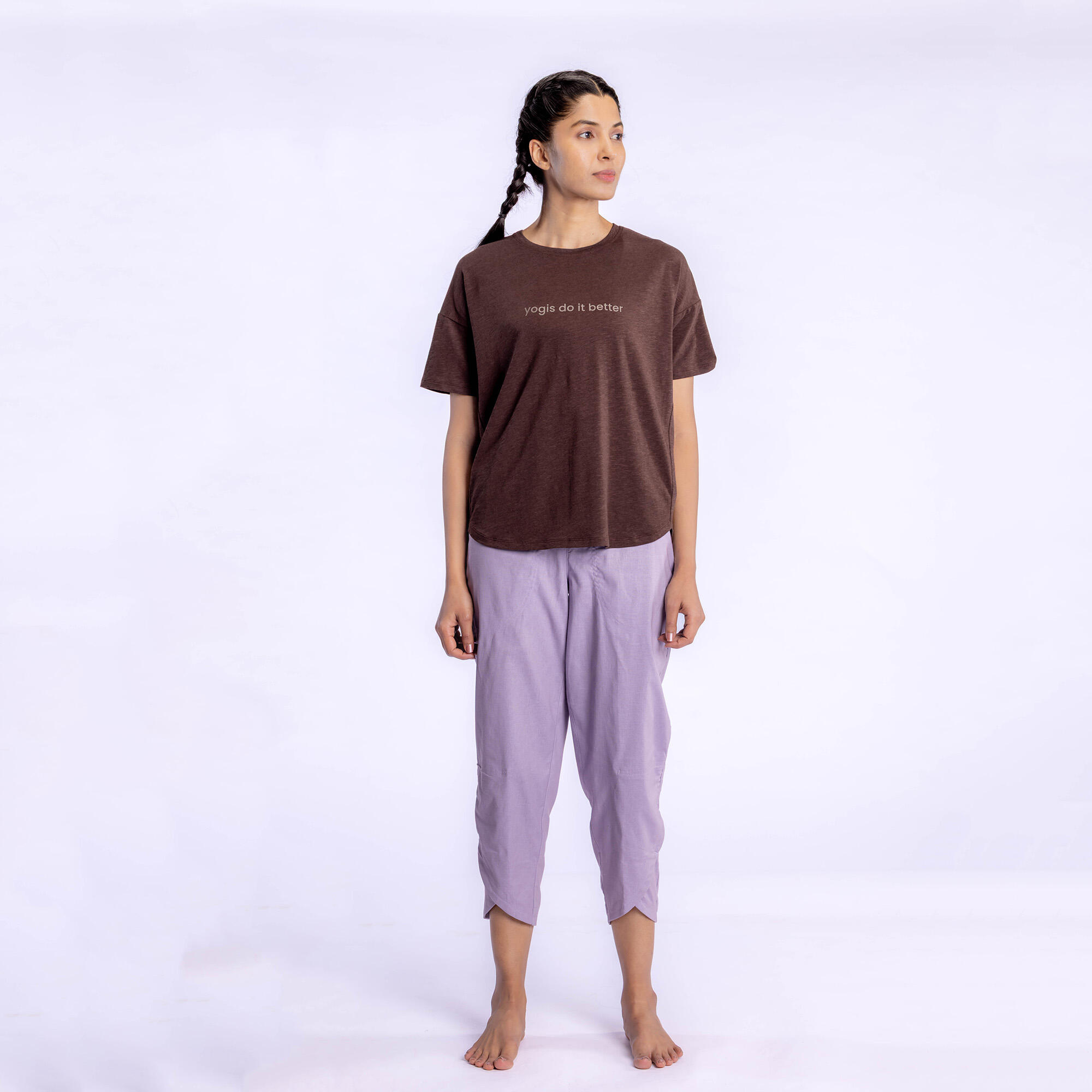 Women's Short-Sleeved Yoga T-Shirt - Wengé Brown