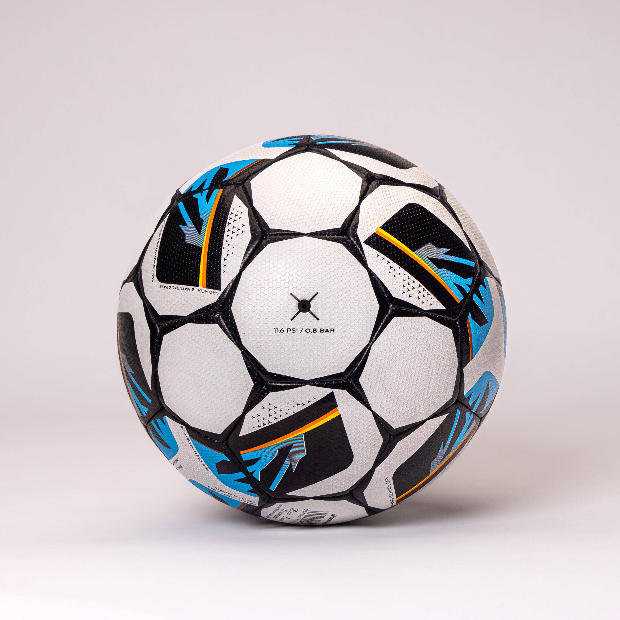 Club Ball Resist Size 4, Hybrid Technology, Rubber Coating - White -  5