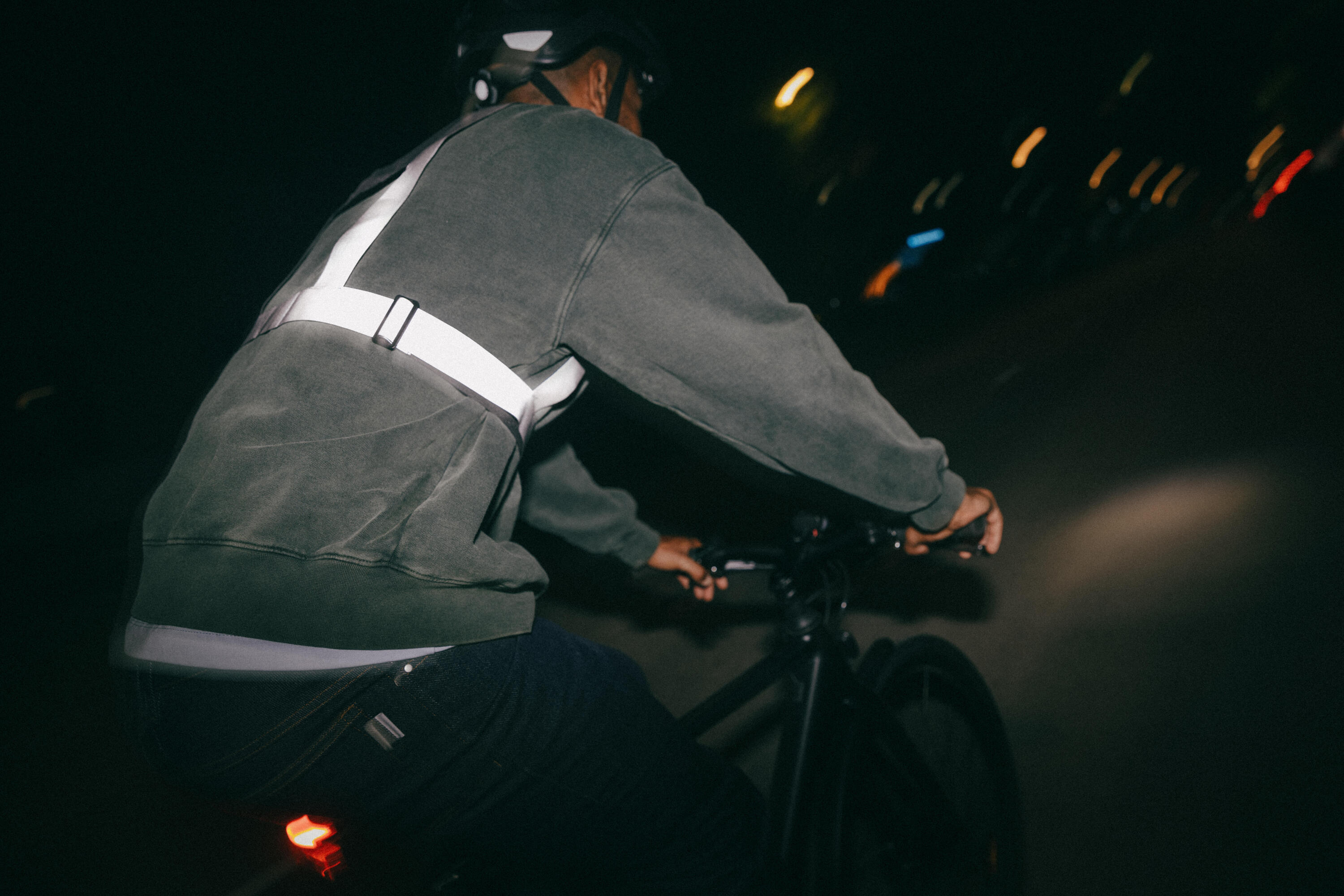 Harnais réfléchissant de visibilité pour vélo de ville 12/12