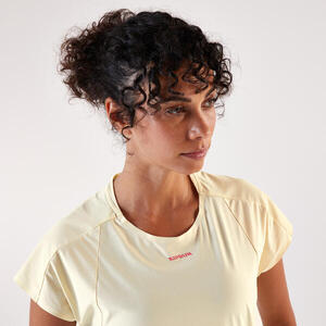 Camiseta Running ligera Mujer - KIPRUN Run 900 Light grafismo amarillo