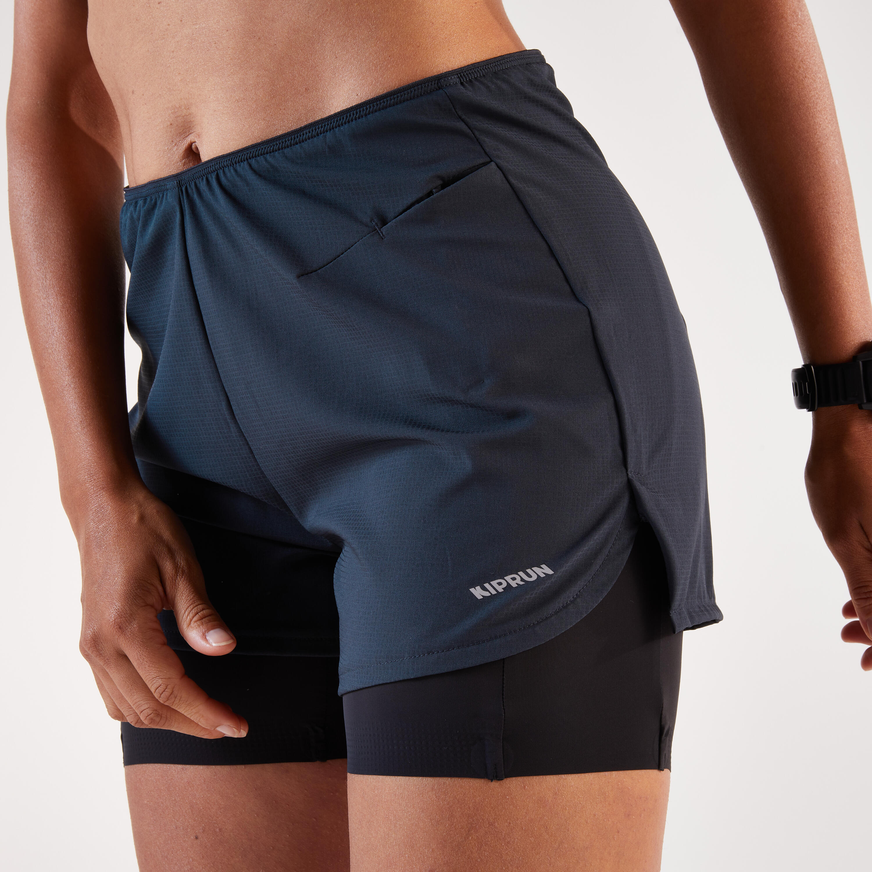 Short de course 2 en 1 femme, Run 500 Confort 8/10