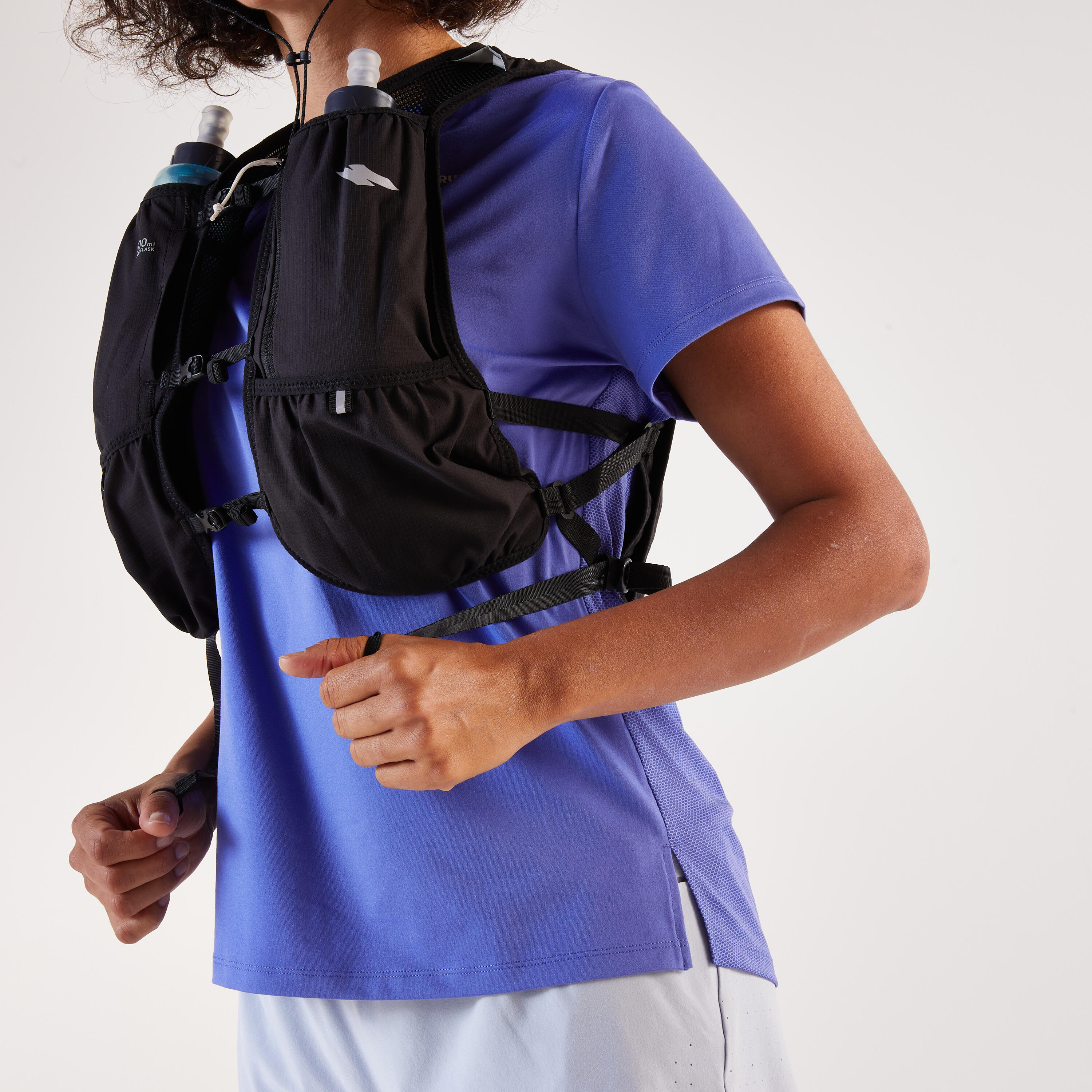 Sac d'hydratation de course en sentier 8 L + poche à eau 1 L 8/11
