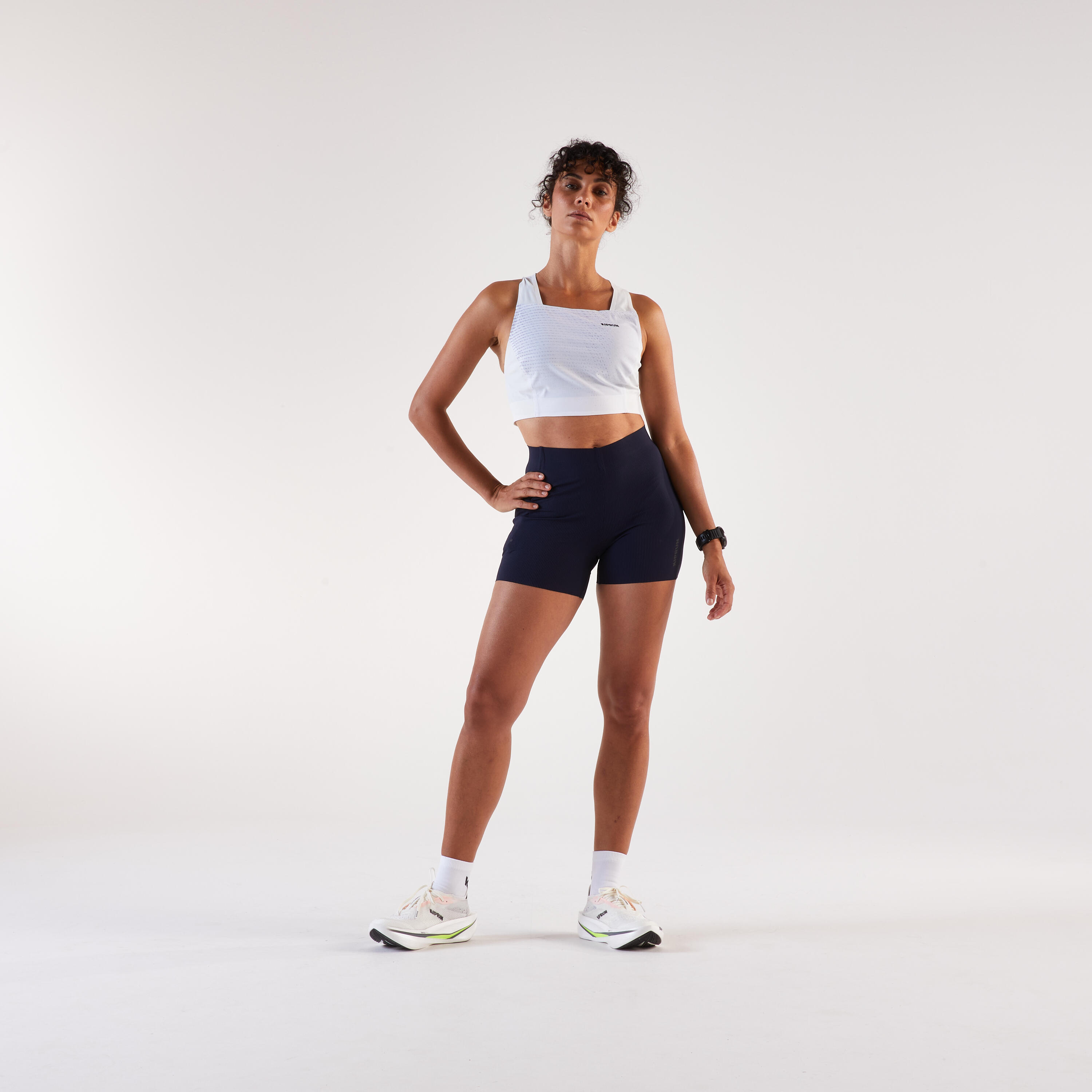 Laufshorty für Frauen, Kiprun Run 900 marineblau 9/15