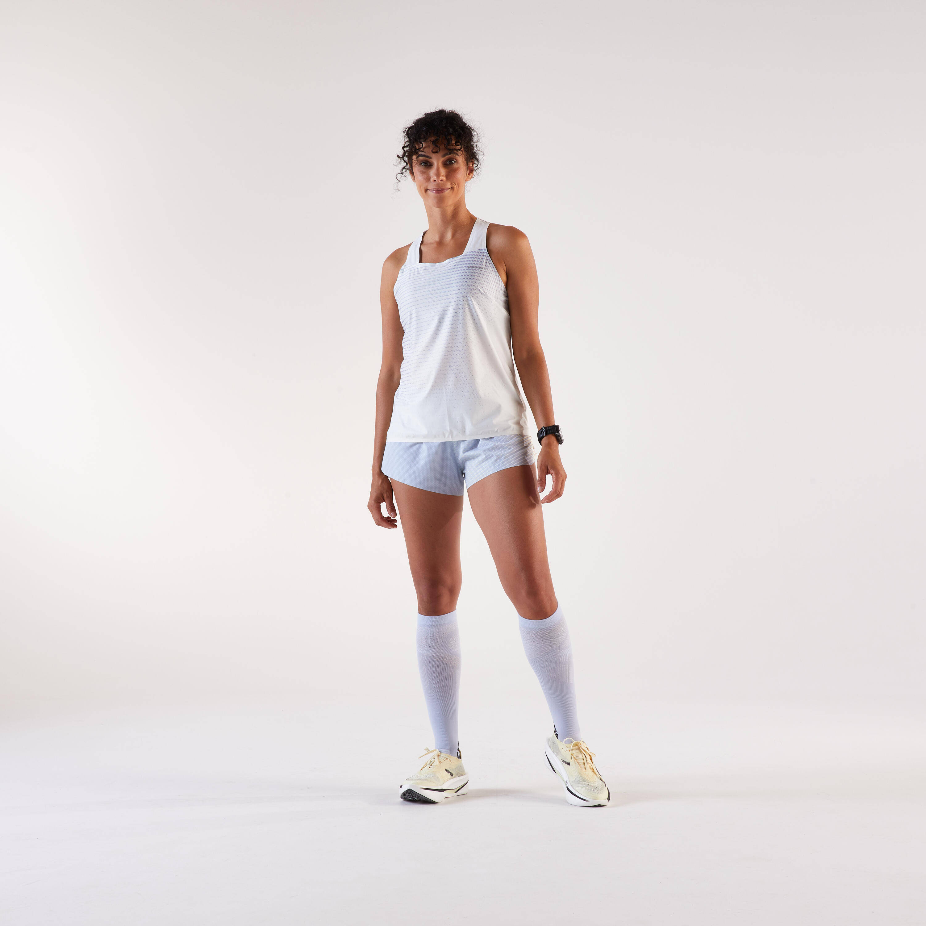 Women's lightweight running tank top, Kiprun Run 900 - White -  3