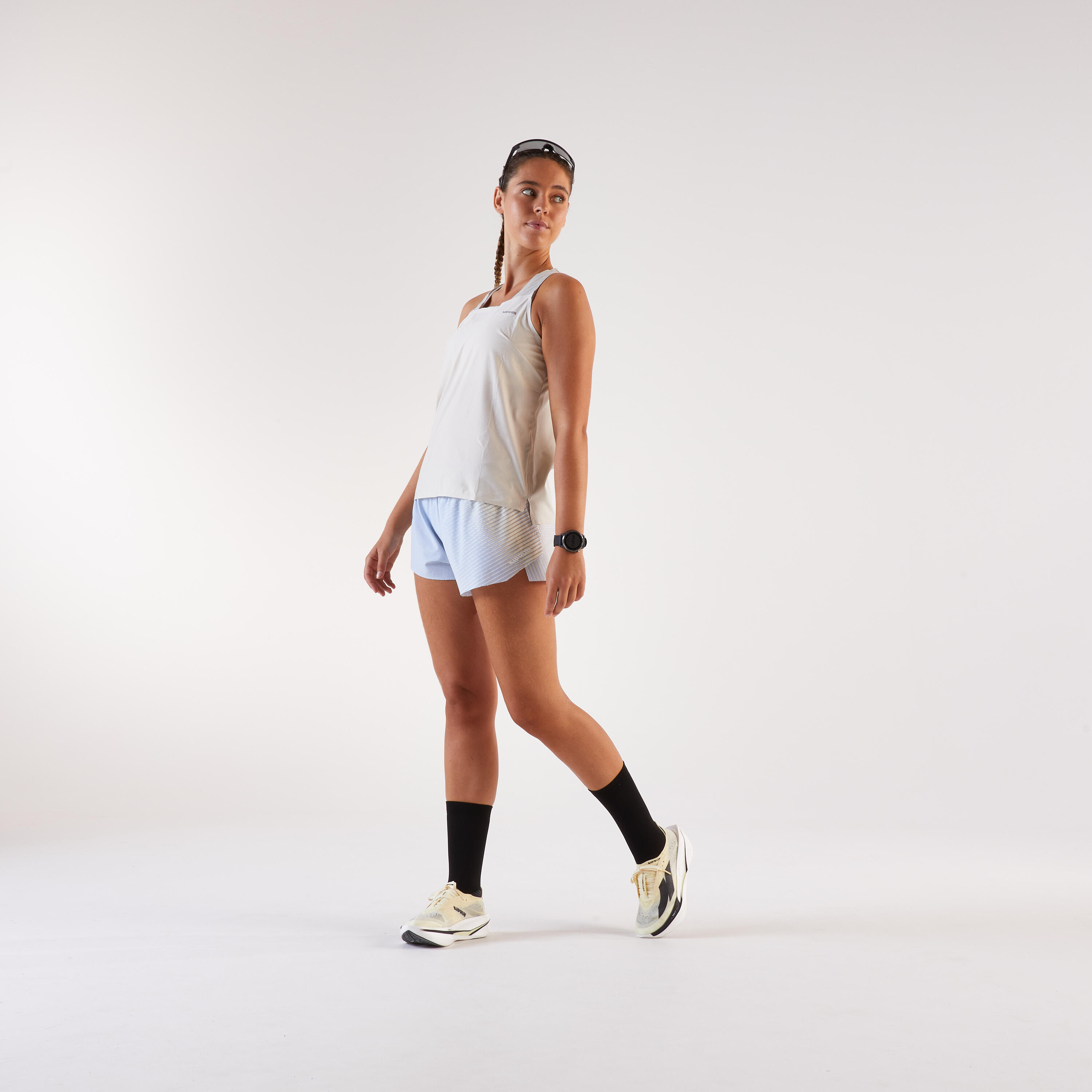 Top de Alças de Corrida Leve Mulher Run 900 Bege 8/10