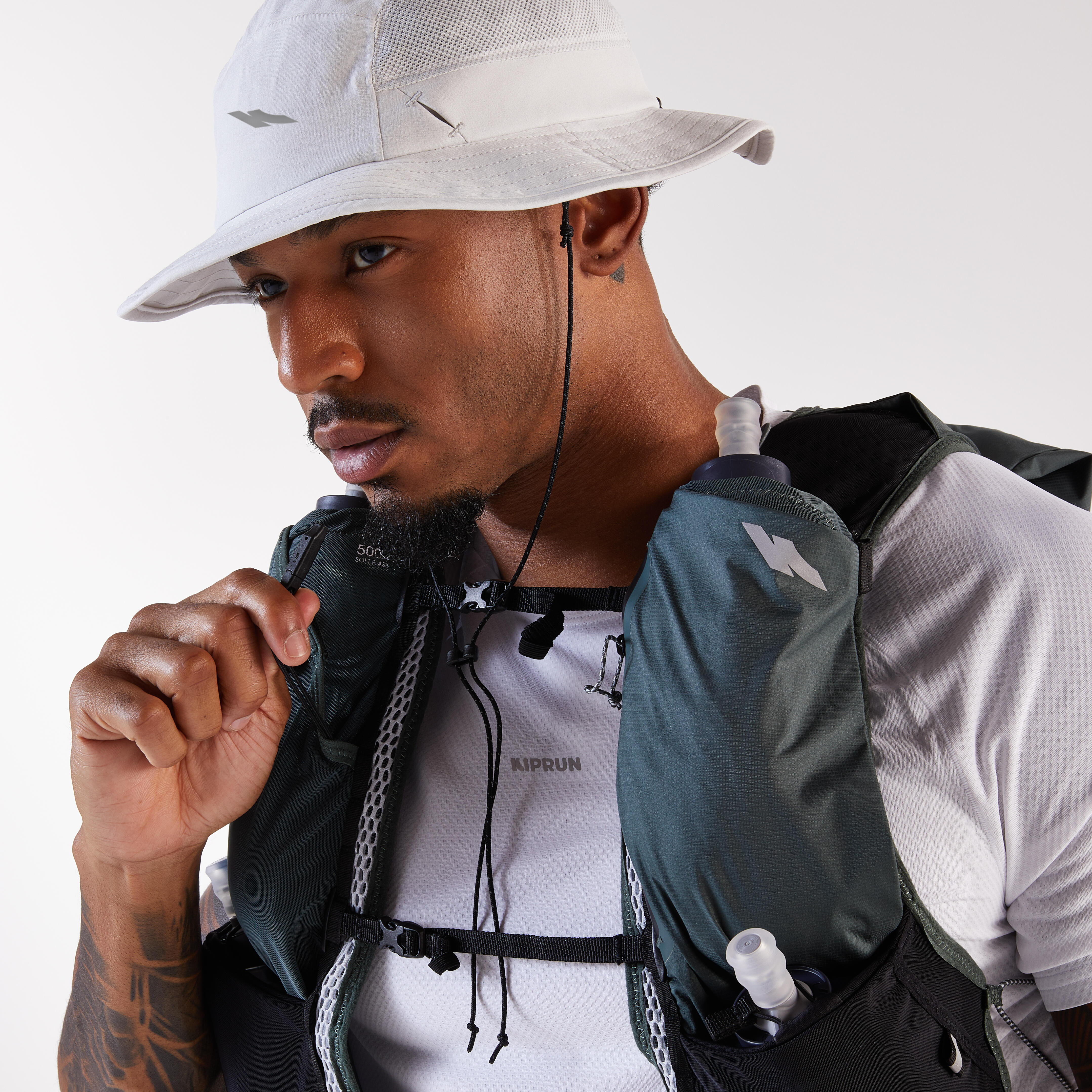 Trail Running Hydration Bag 20 L/25 L + Water Bladder 2 L - KIPRUN