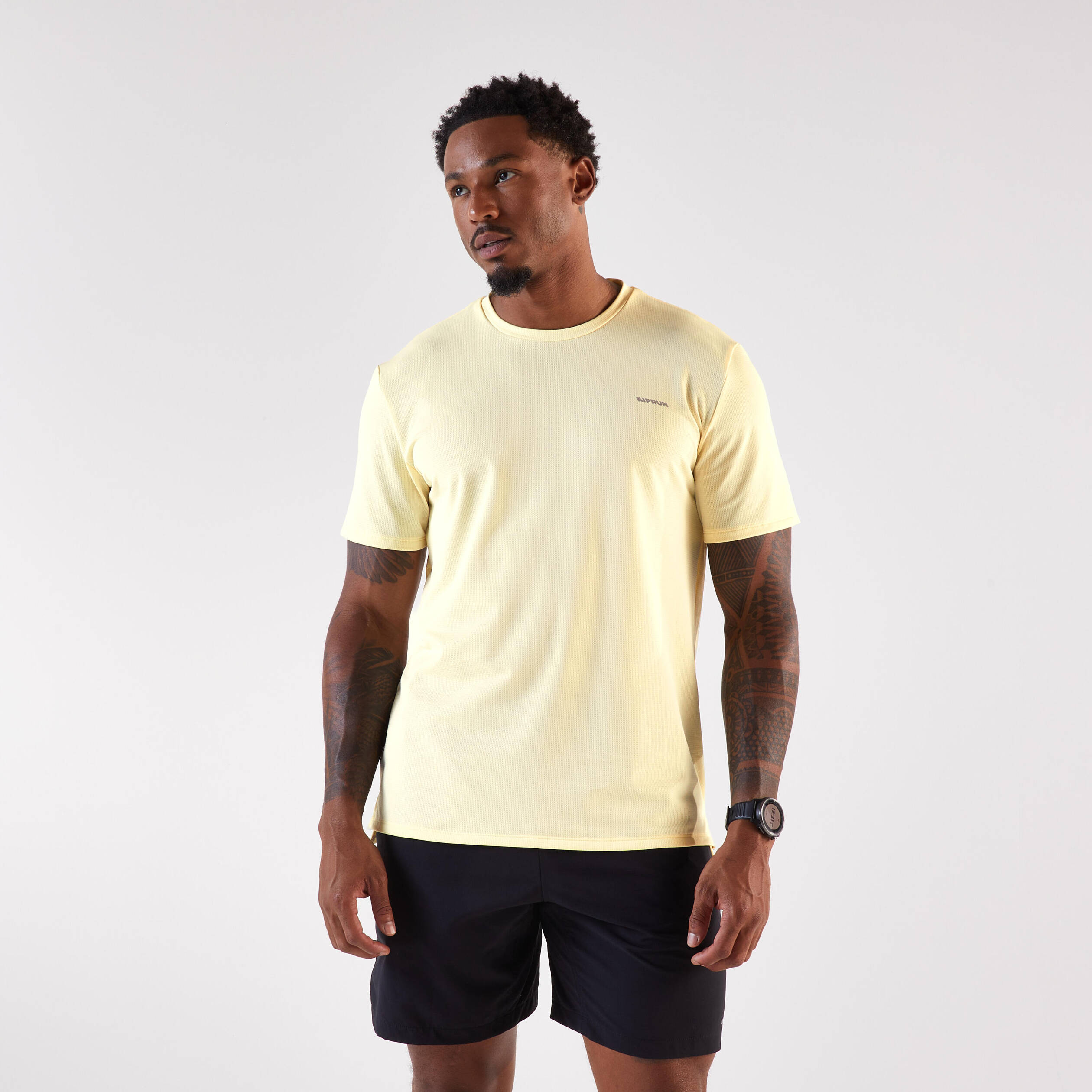 Men's breathable running t-shirt, Kiprun run 500 yellow
