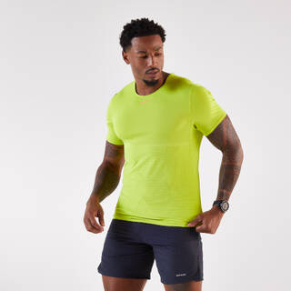 Men's long-distance running t-shirt-Kiprun Run 900 ultra-Green/Pink