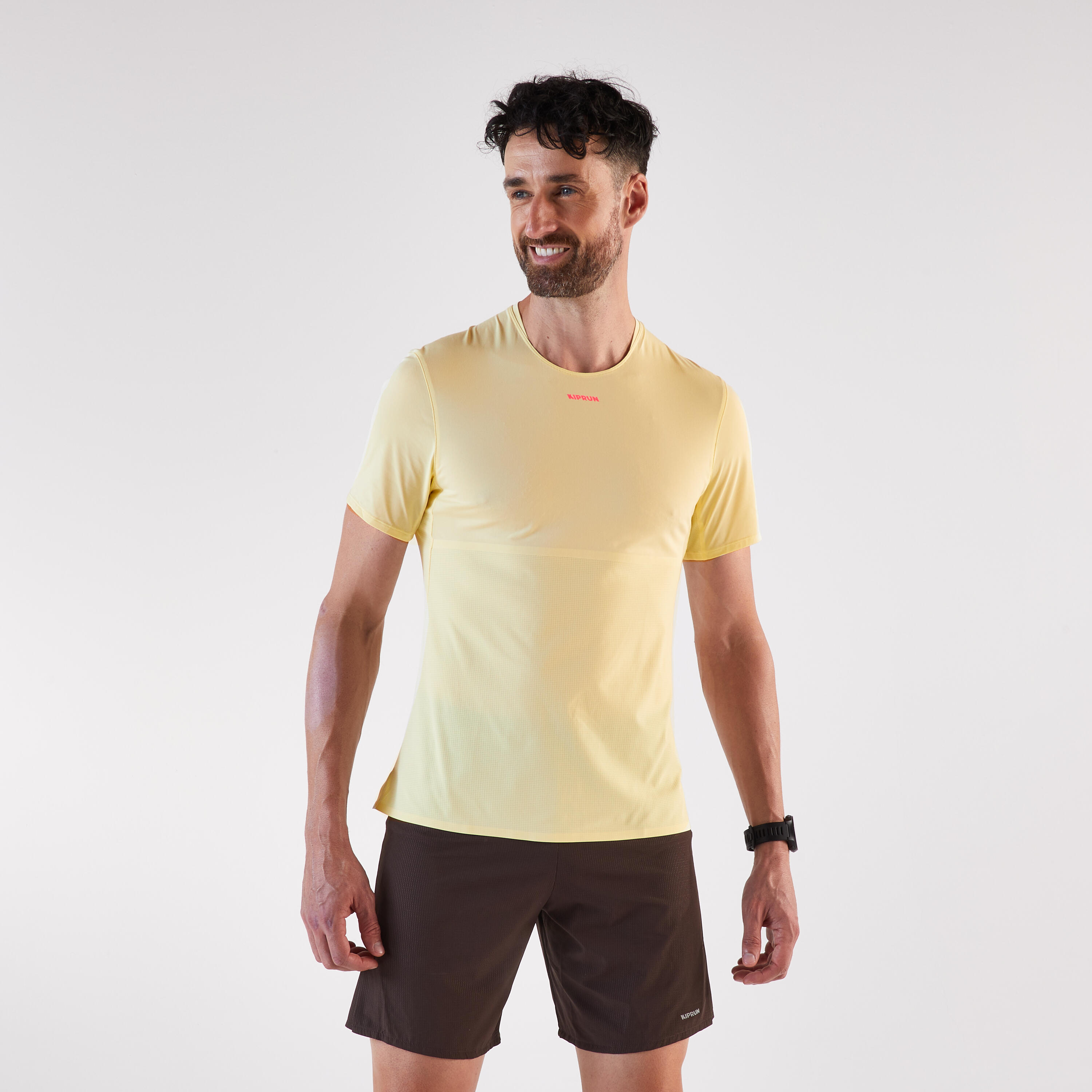 T-shirt de running longue distance homme, Kiprun run 900 graph jaune