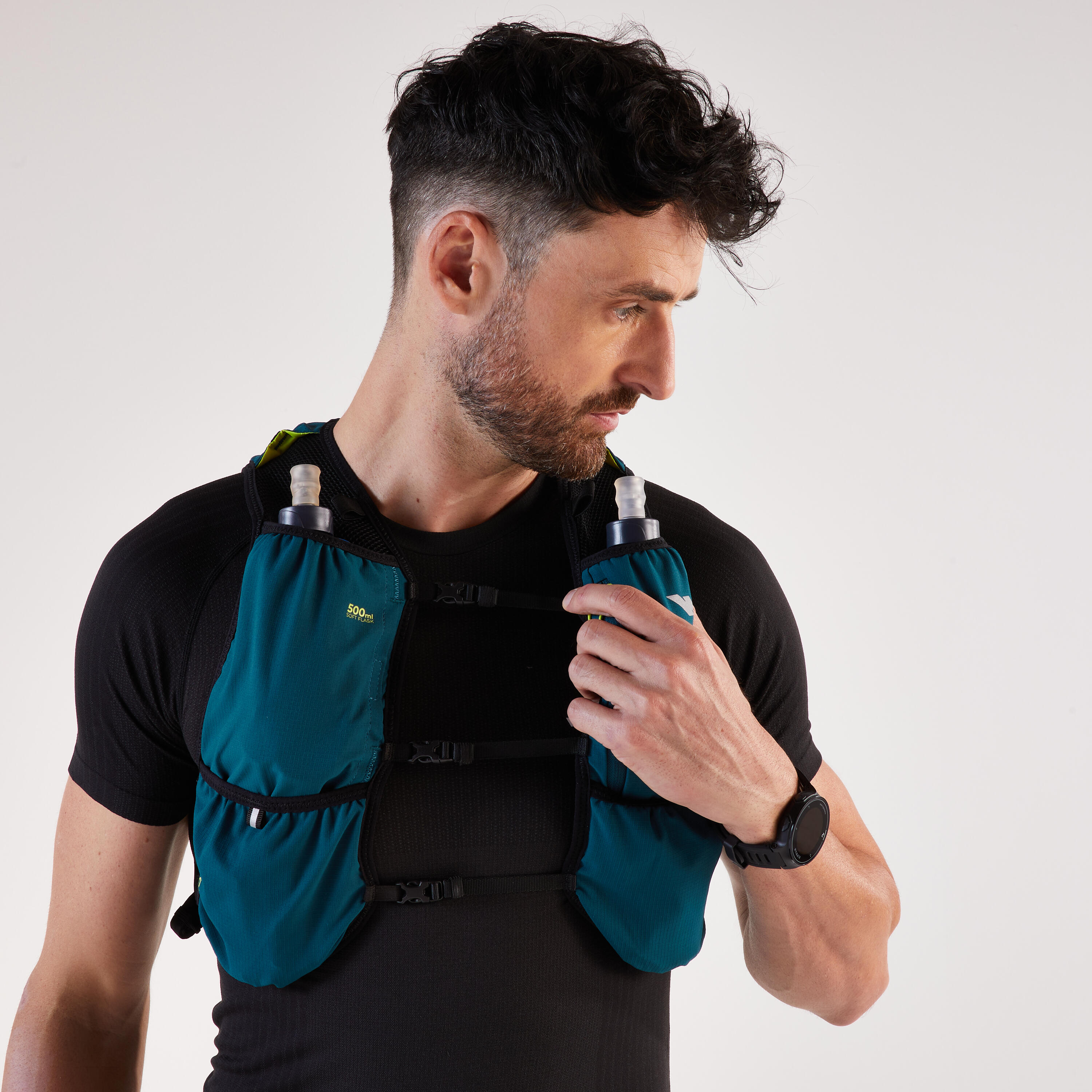 Sac trail running mixte + poche à eau 1L incluse- KIPRUN 500 8L BLEU 4/10