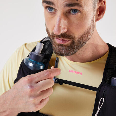 Рюкзак з гідросистемою 500 для бігу 8 л в комплекті резервуар для води 1 л