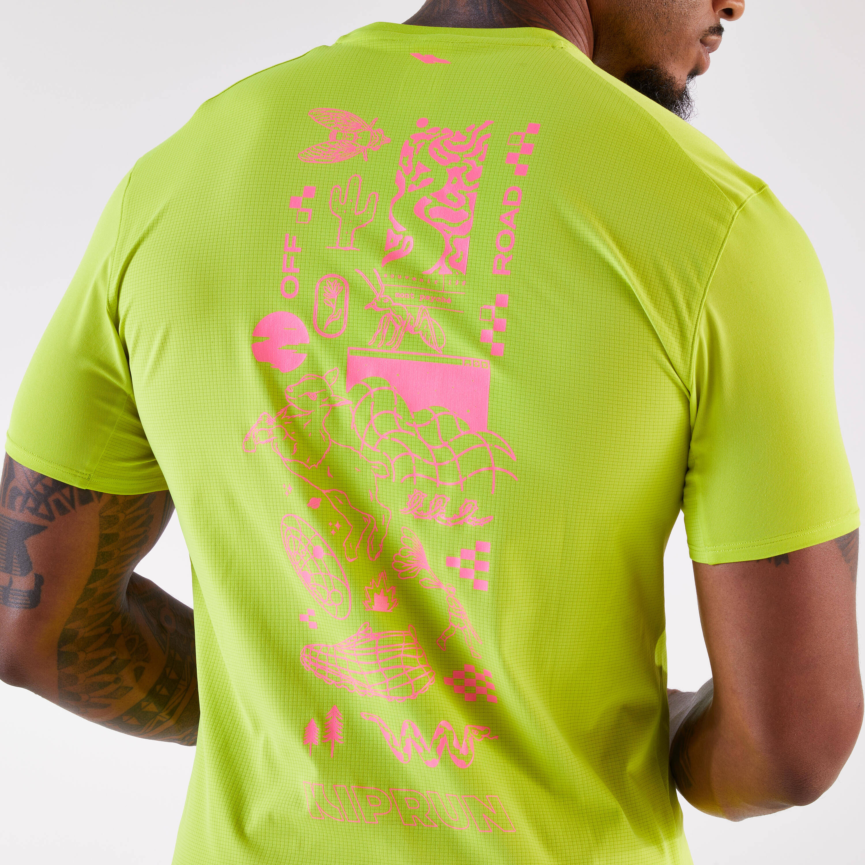Men's long-distance running t-shirt-Kiprun Run 900 ultra-Green/Pink -  5