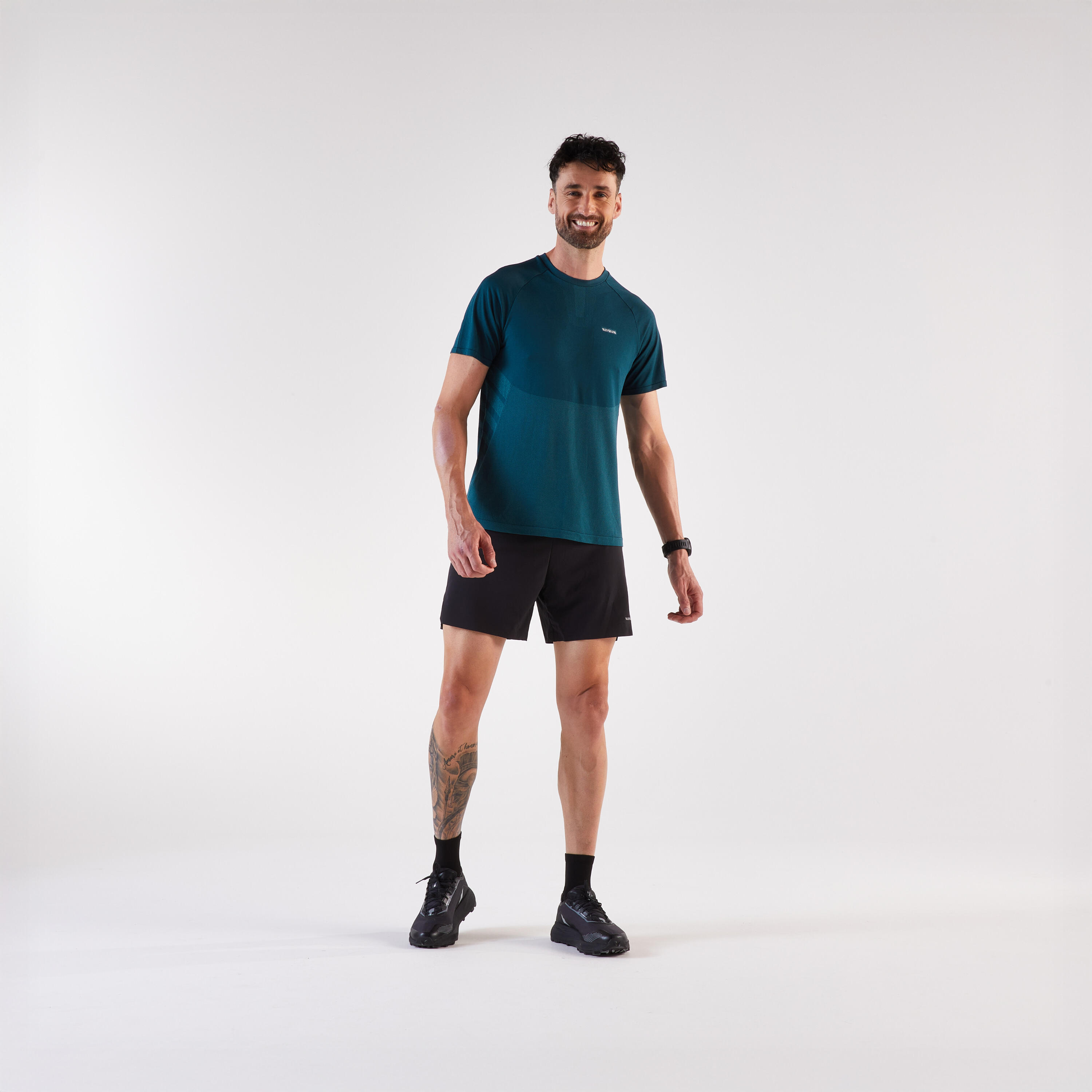 T-shirt de course à pied sans coutures homme, Run 500 2/9