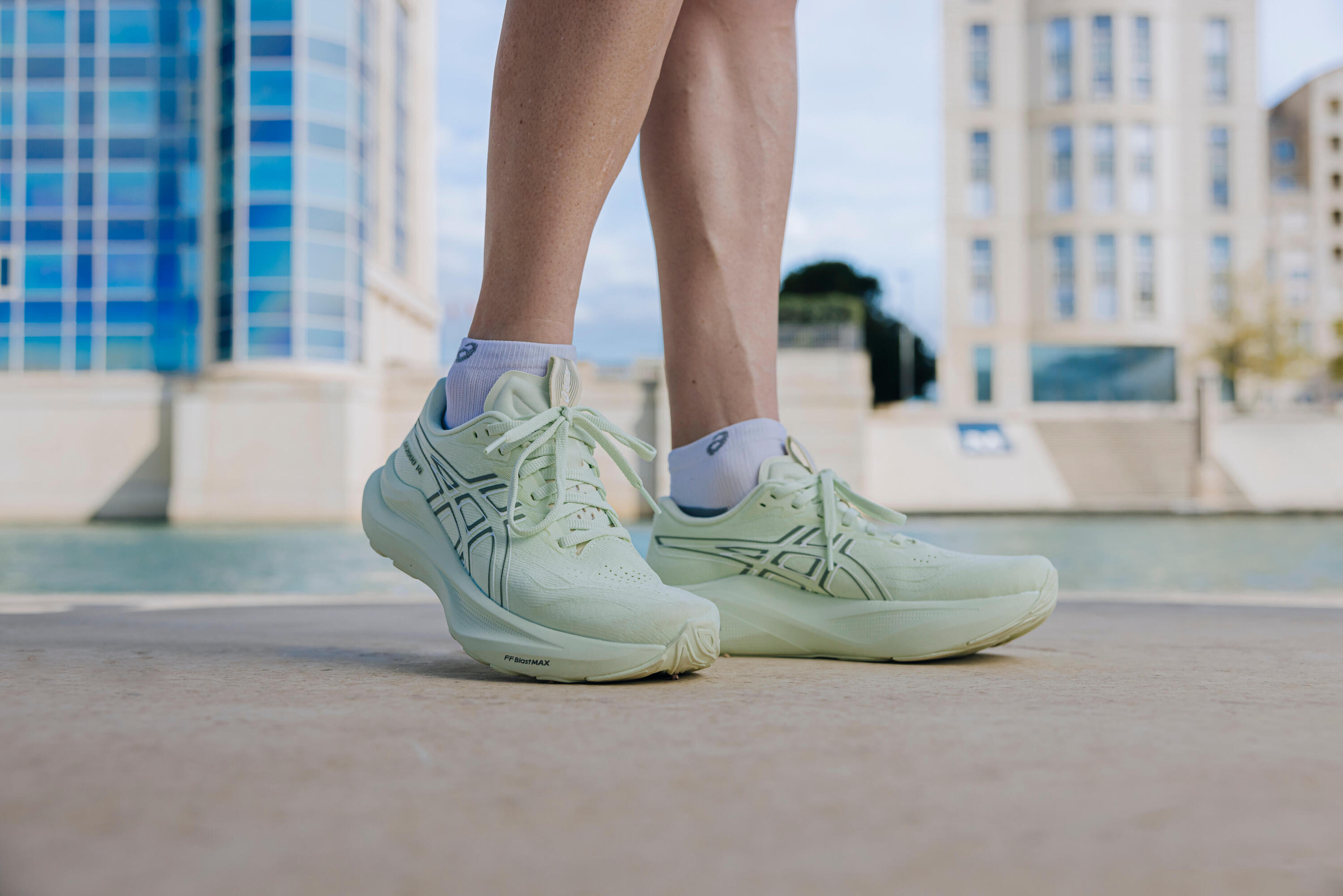 Zapatillas de Running Mujer, ASICS GT-2000 14 verde  6/7