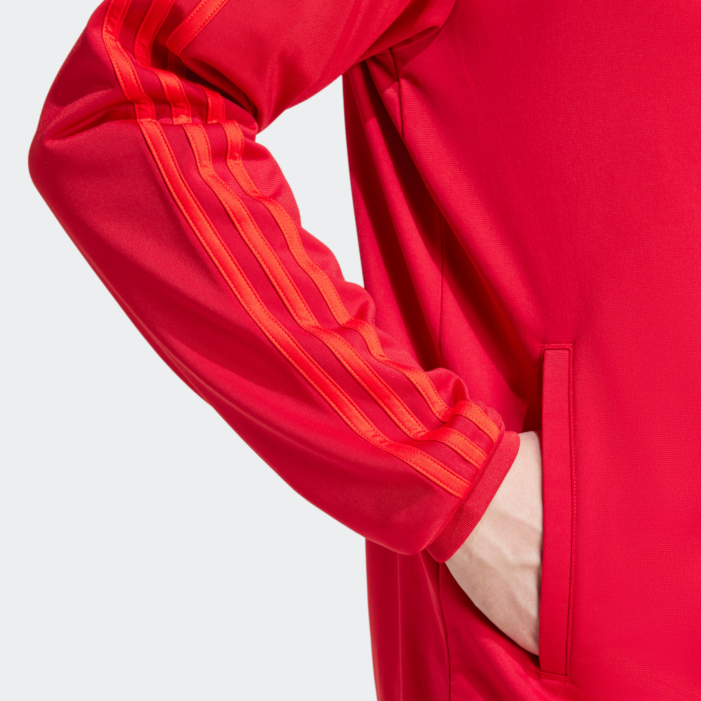 Damen/Herren Trainingsjacke - FC Bayern 25/26  6/7