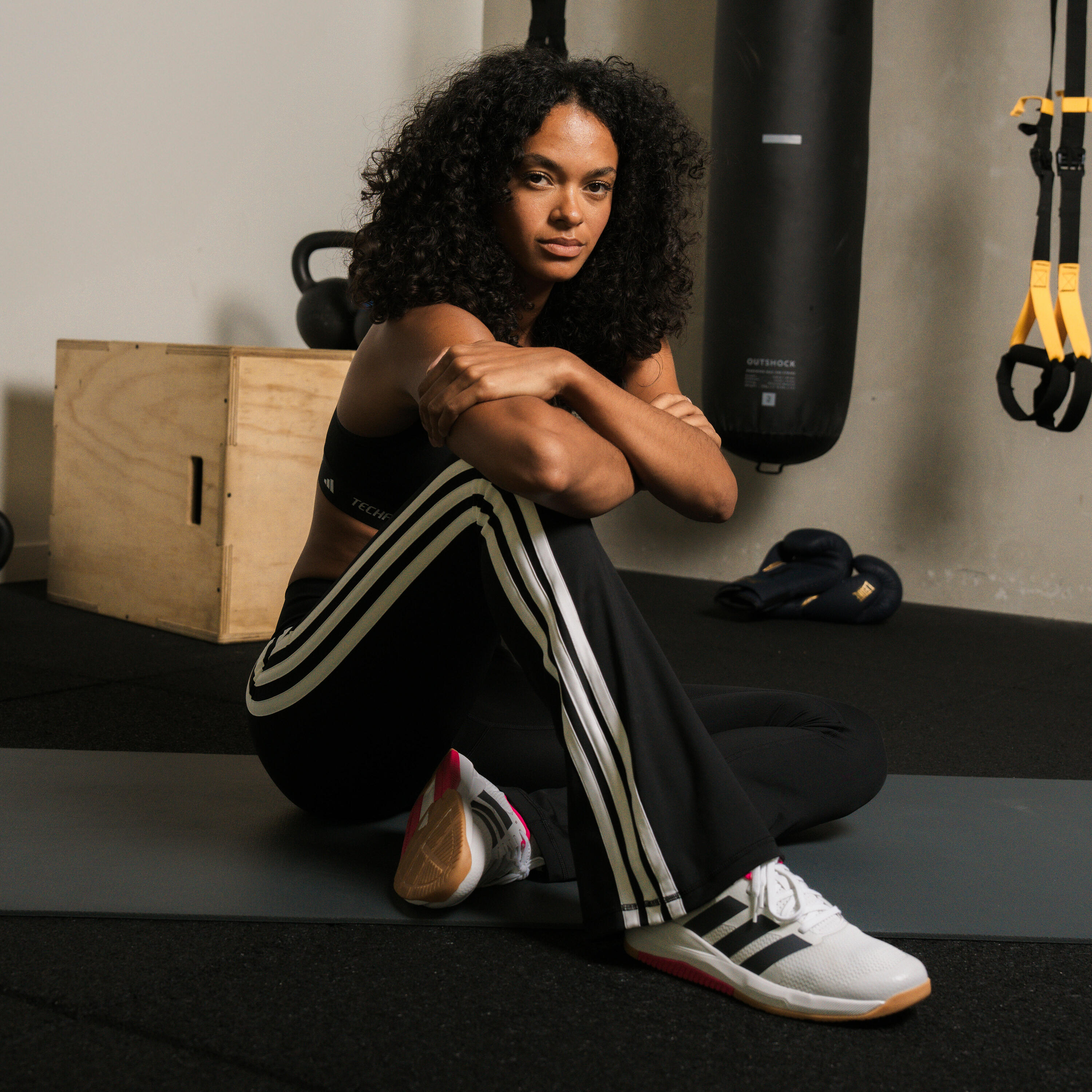 Adidas Leggings Damen – schwarz  2/9