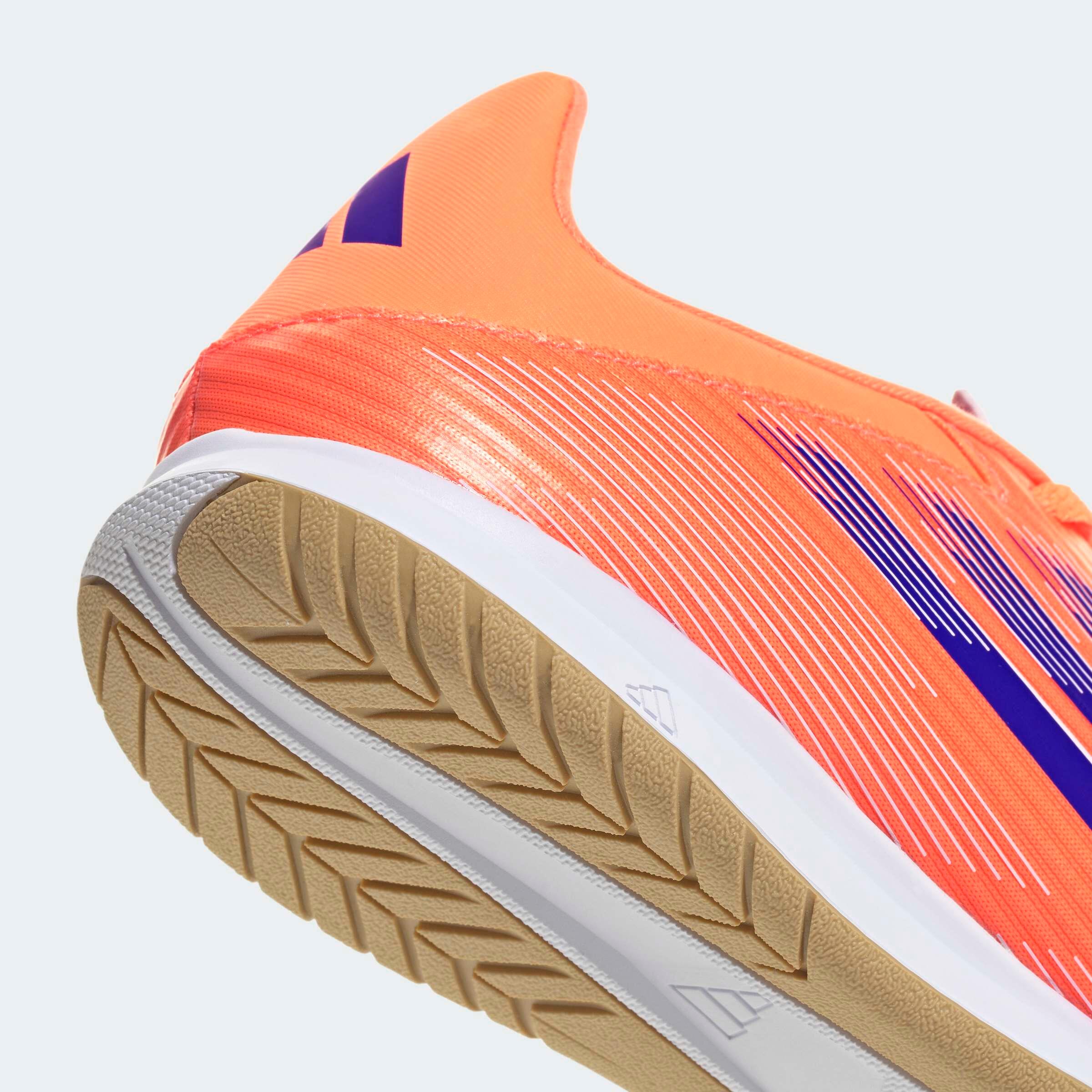 Sapatilhas de Futsal Adulto F50 Club Laranja 4/7