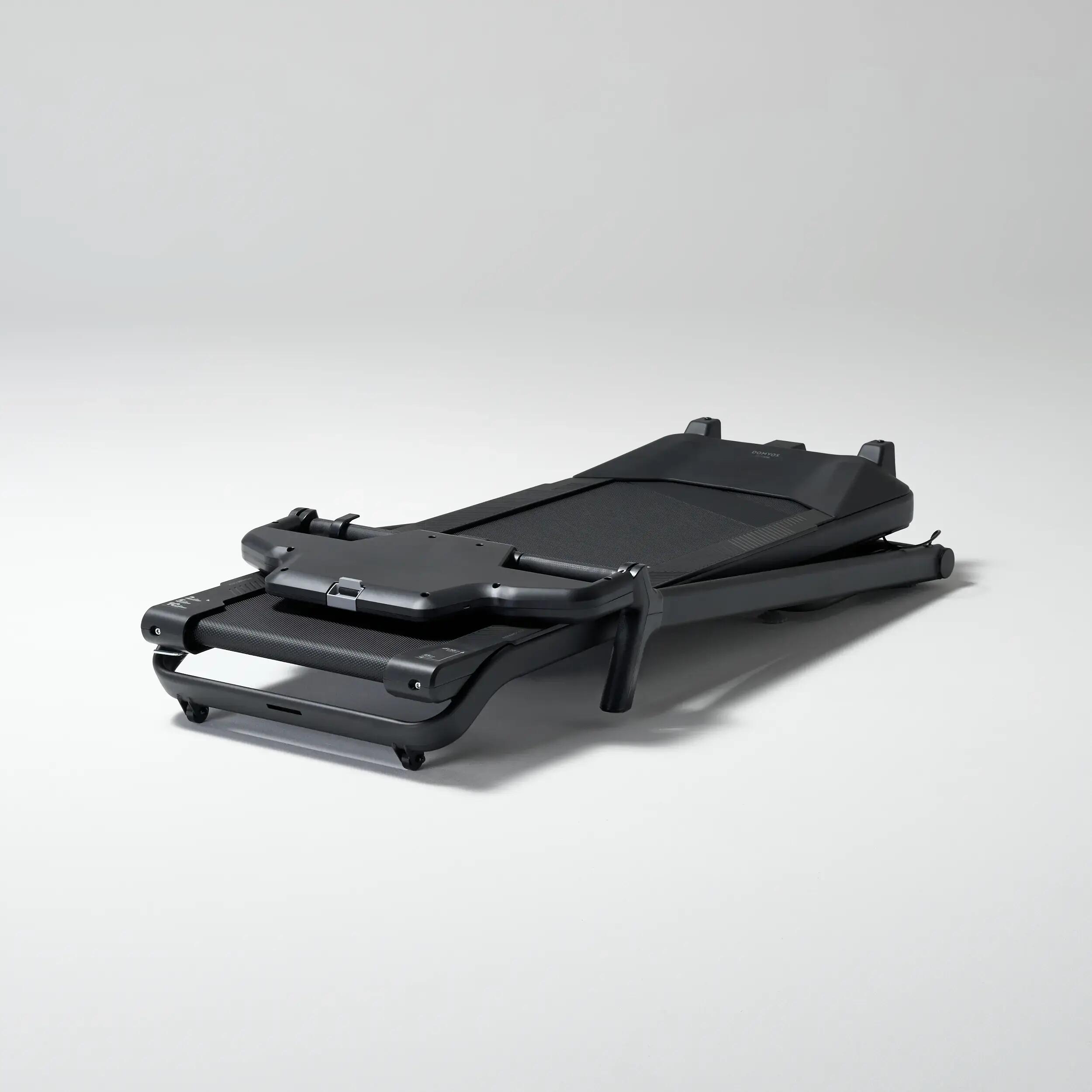 Folding running treadmill 16km/h, RUN500 7/17