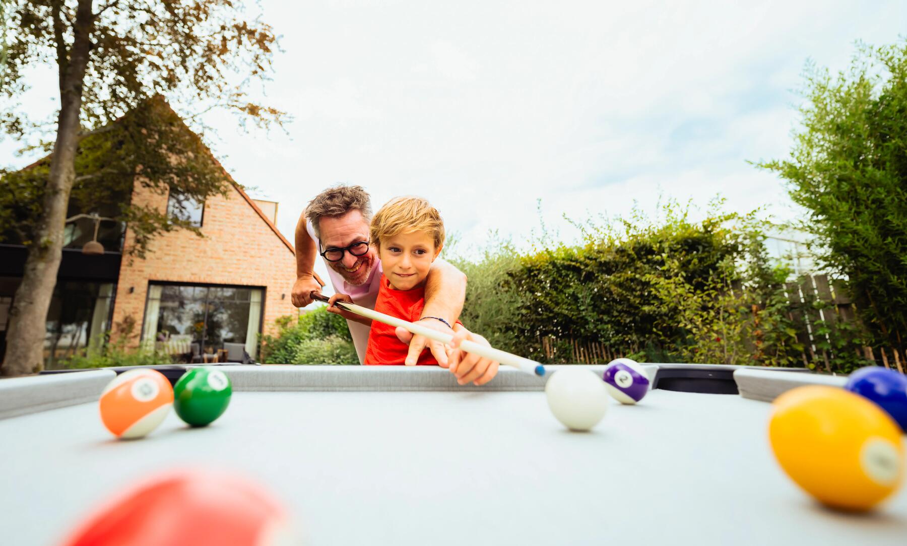 billard avec des enfants