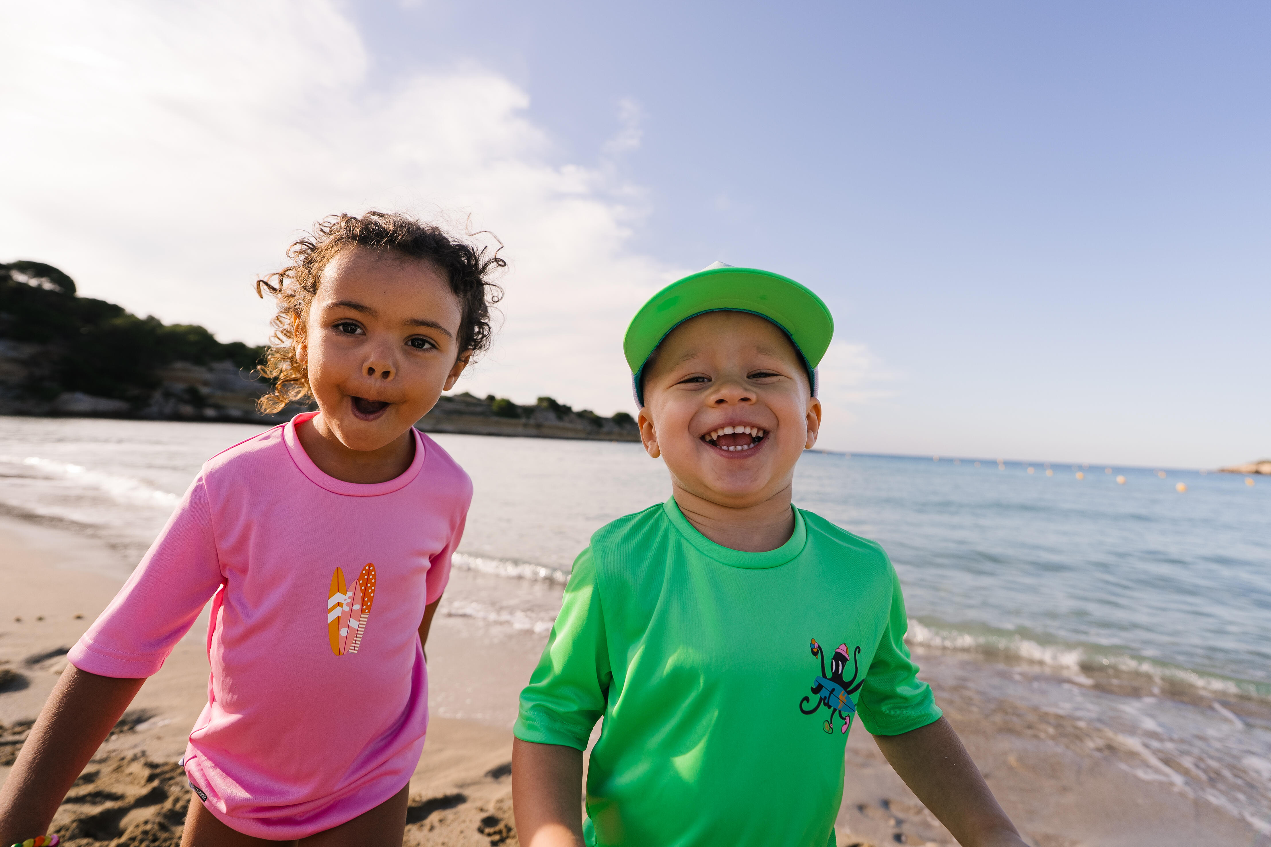 Kids' surfing UV-protection t-shirt - 100 Poulpy green