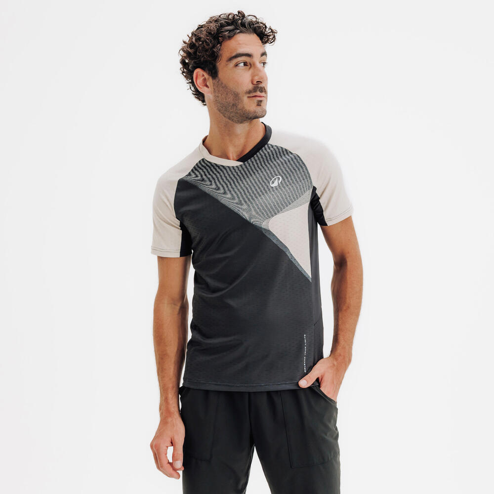 Camiseta de manga corta técnica hombre negro beis