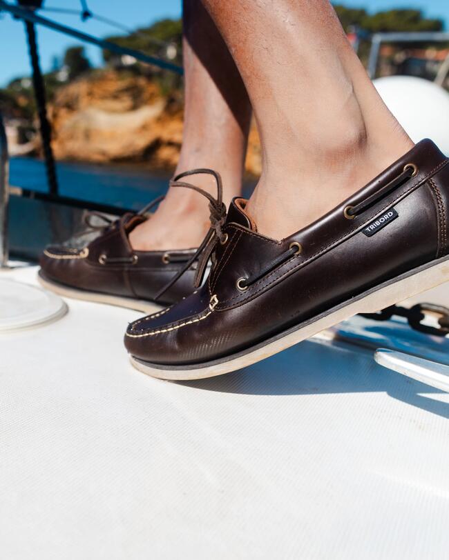 vue rapprochée des chaussures bateau
