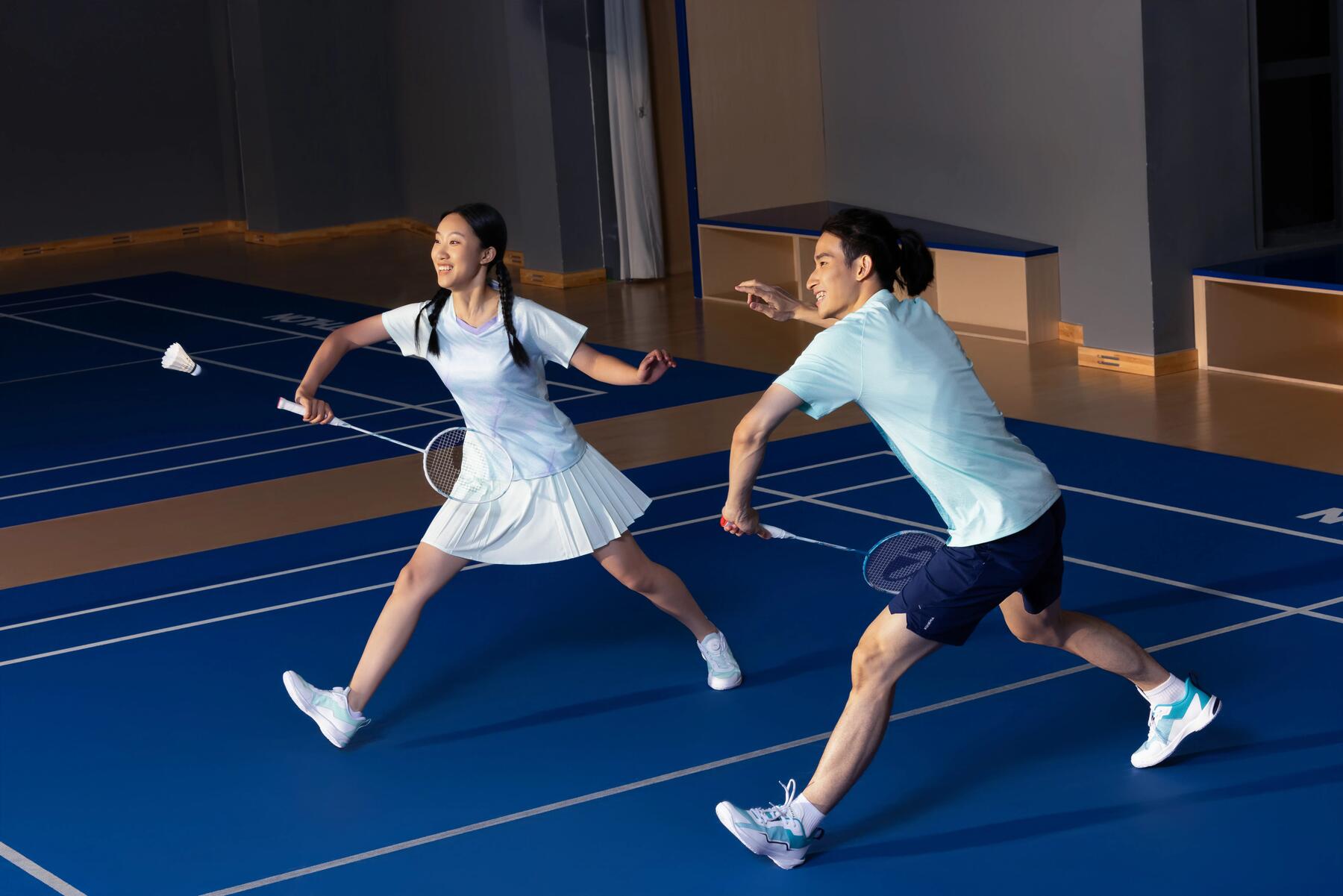 Die richtigen Badmintonschuhe finden! Erfahre hier, worauf zu achten ist!
