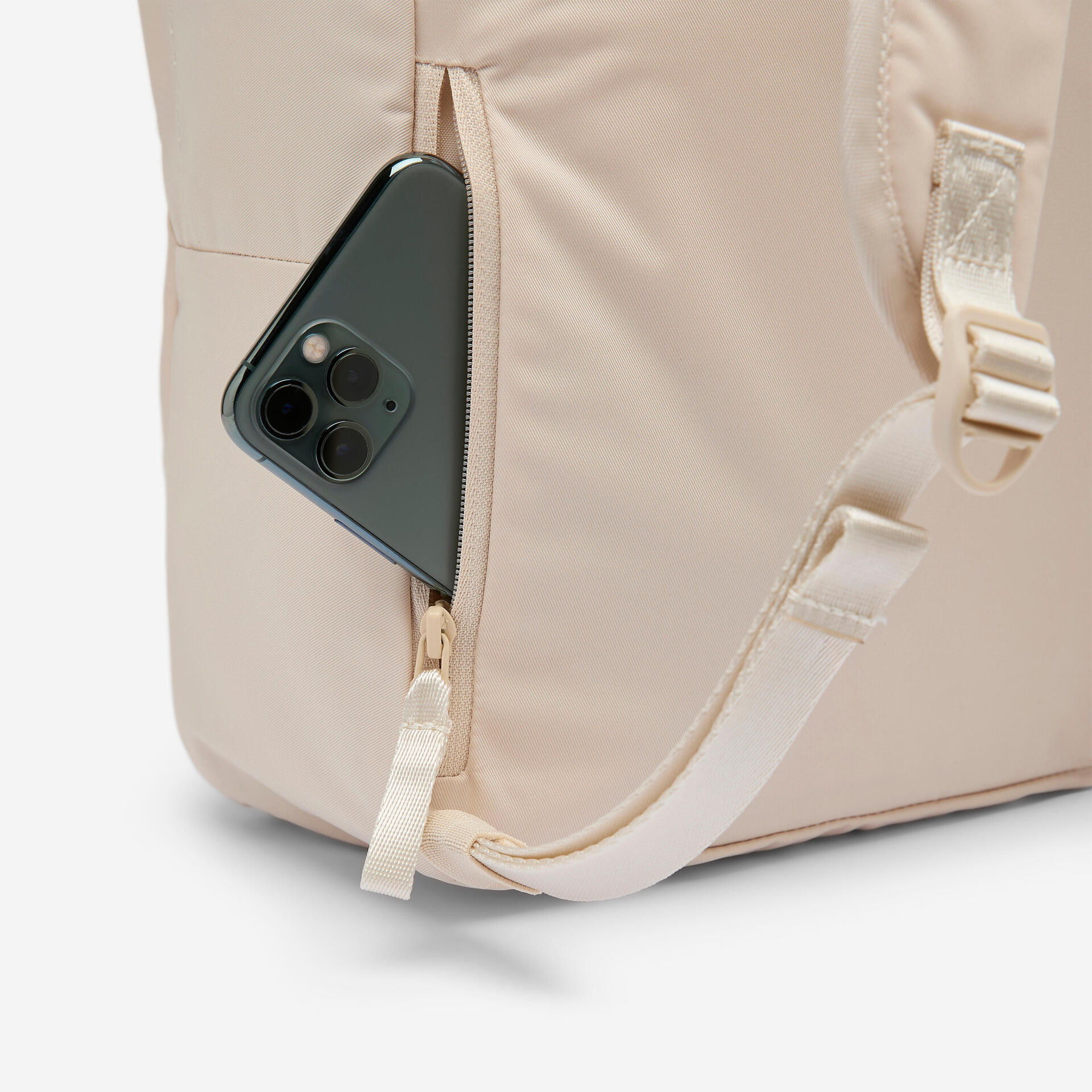 Small 4-pocket backpack 10L