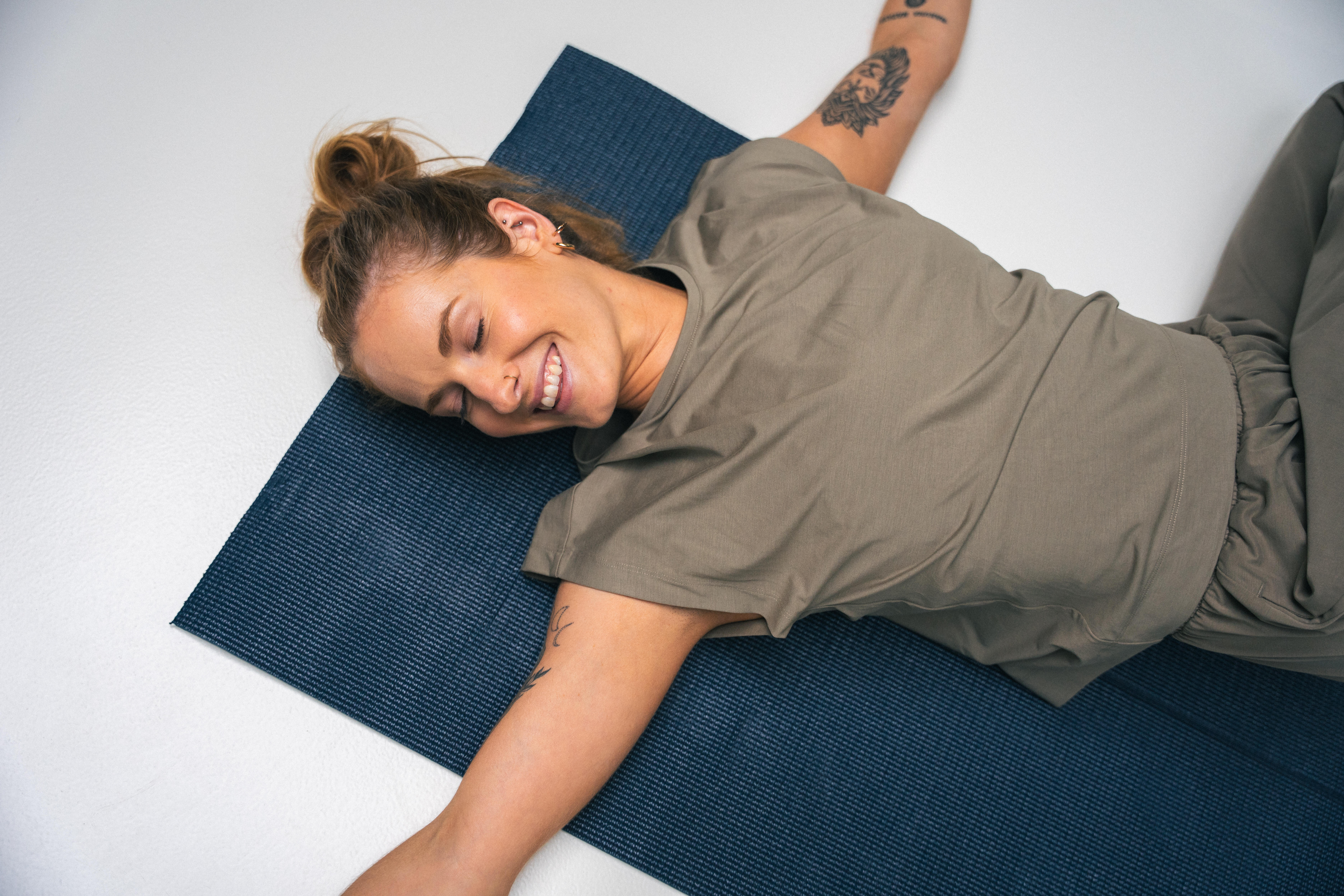 T-shirt de yoga femme, Retreat - DECATHLON