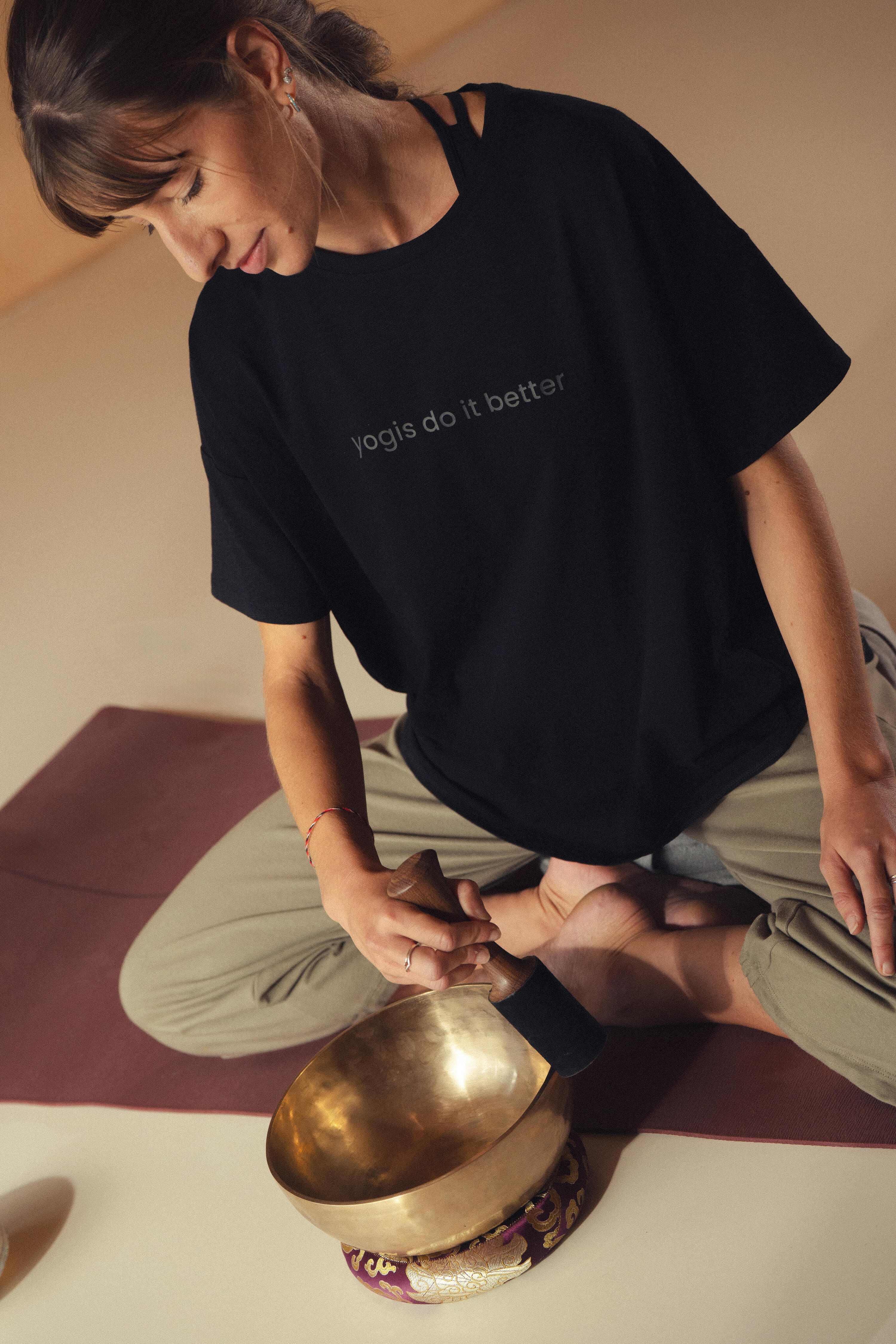 T-shirt de Yoga Mulher Preto 8/12