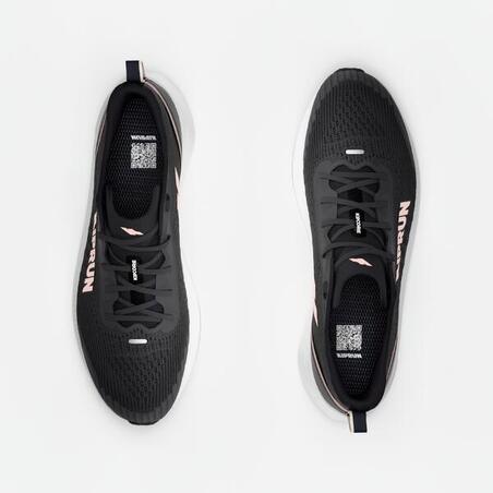 Кросівки жіночі Kiprun Cushion 500 для бігу чорні