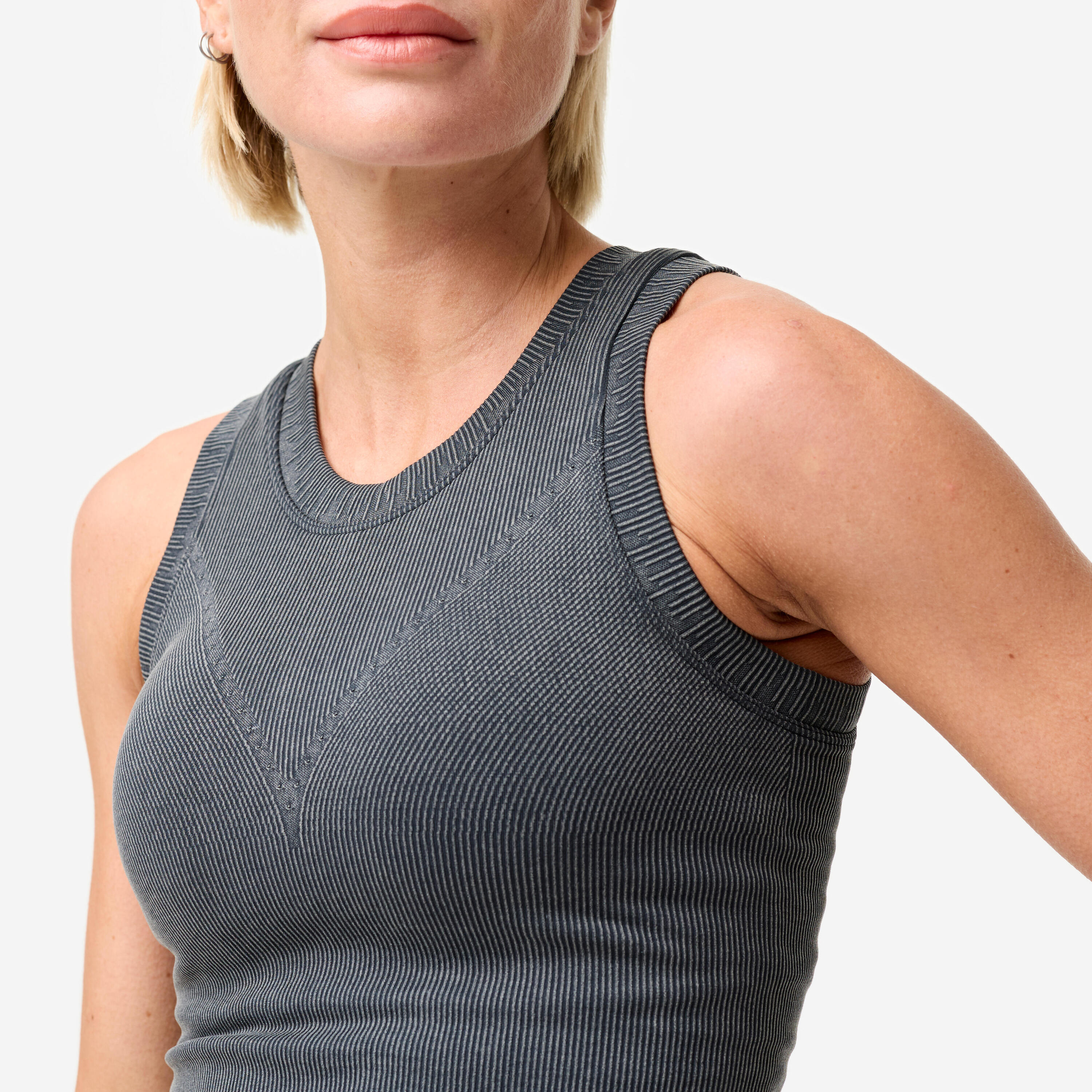 Camisole courte côtelée avec brassière intégrée femme 5/11