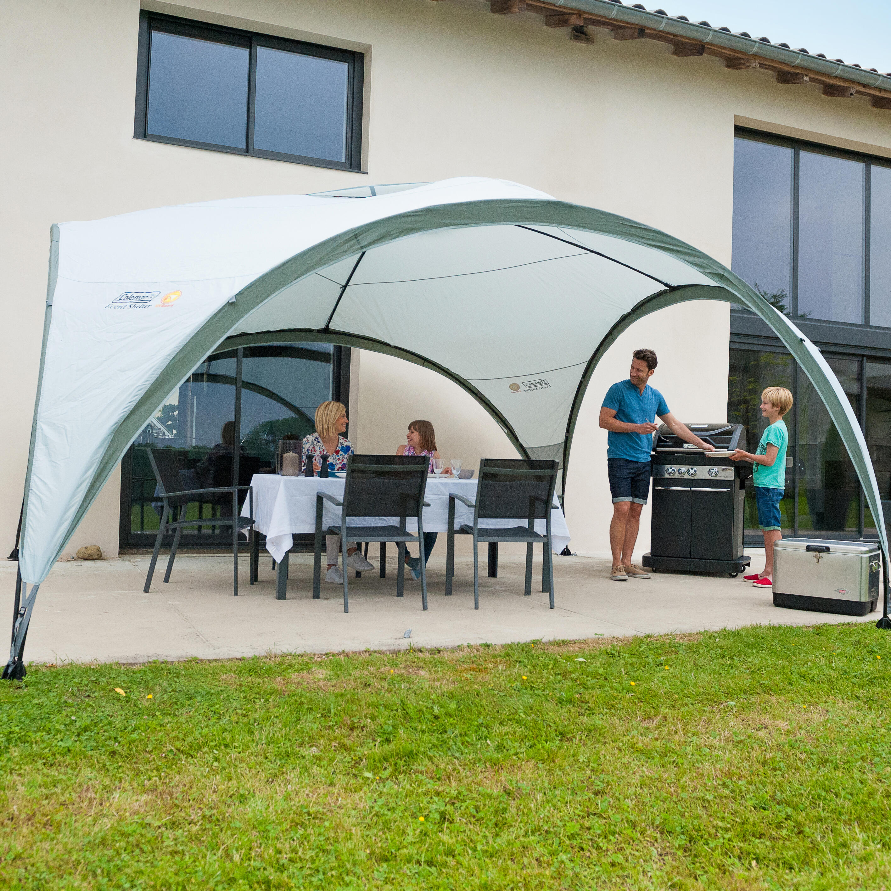 Abri tonnelle de camping pour 8 personnes, Event L 4/6