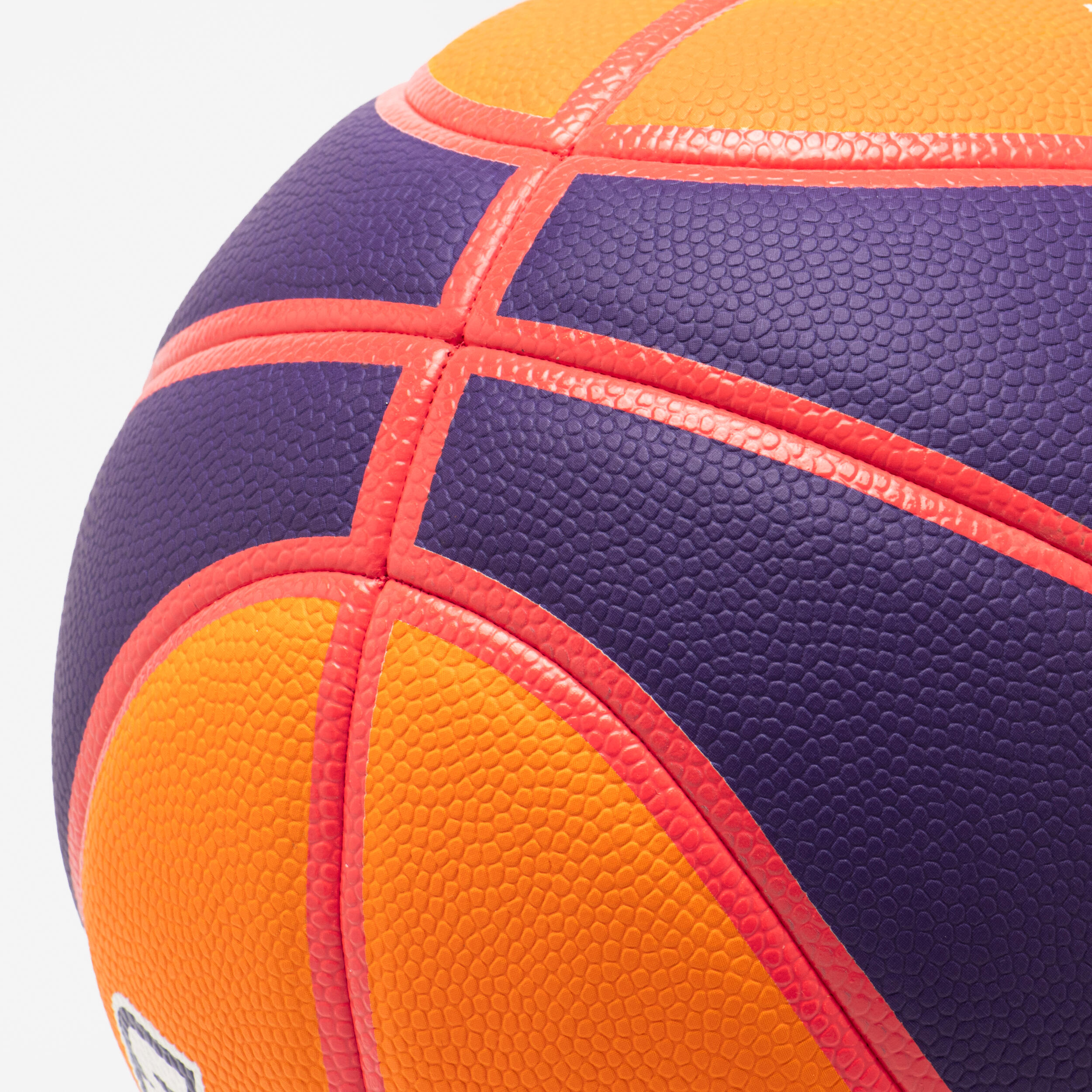 Ballon de basketball taille 5 - WIZZY K900 orange violet 5/5