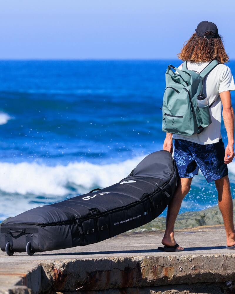 ¿Cómo transportar una tabla de surf en el coche?
