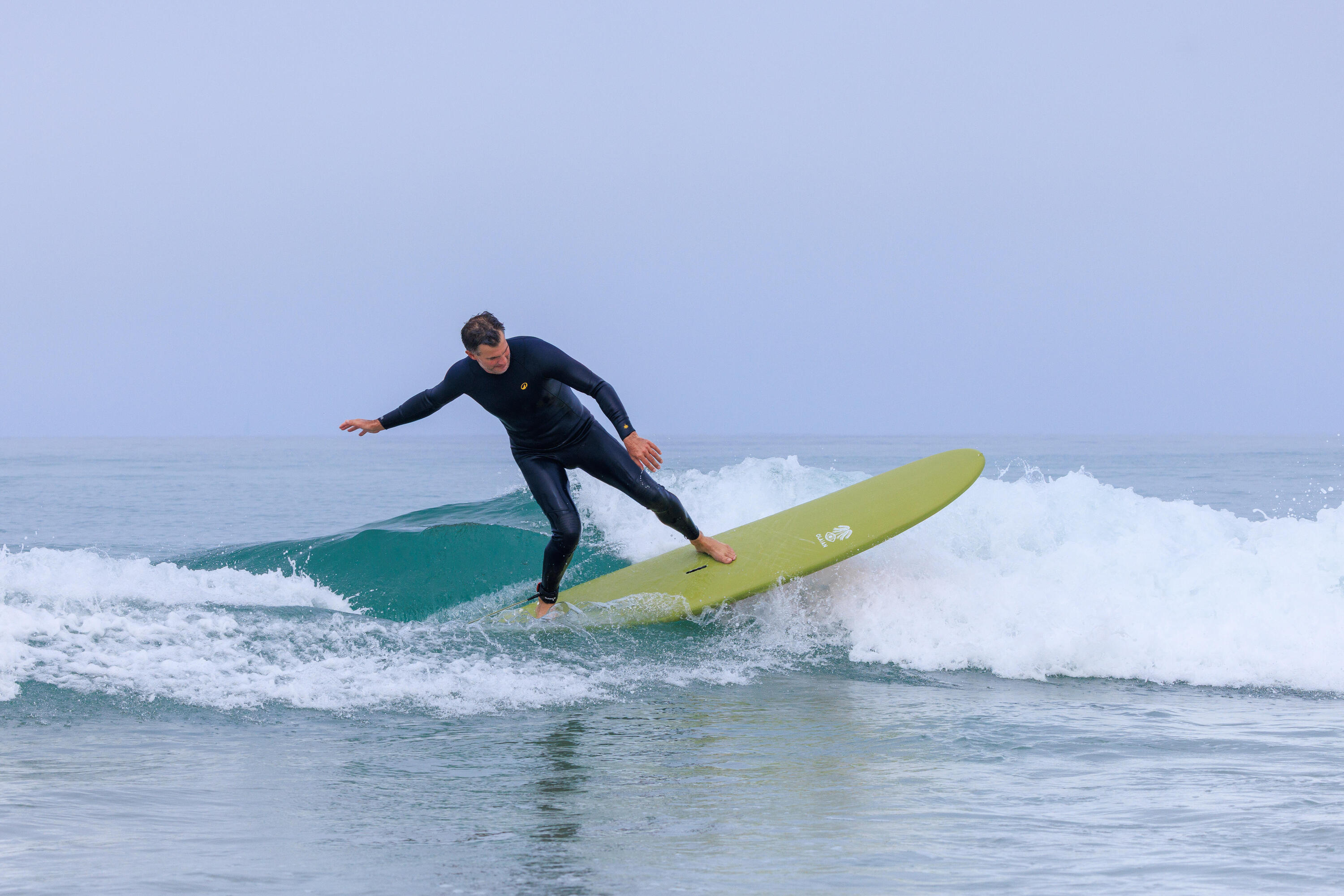 Men’s Natural Rubber Surfing Wetsuit 2/2 mm, 100 13/14