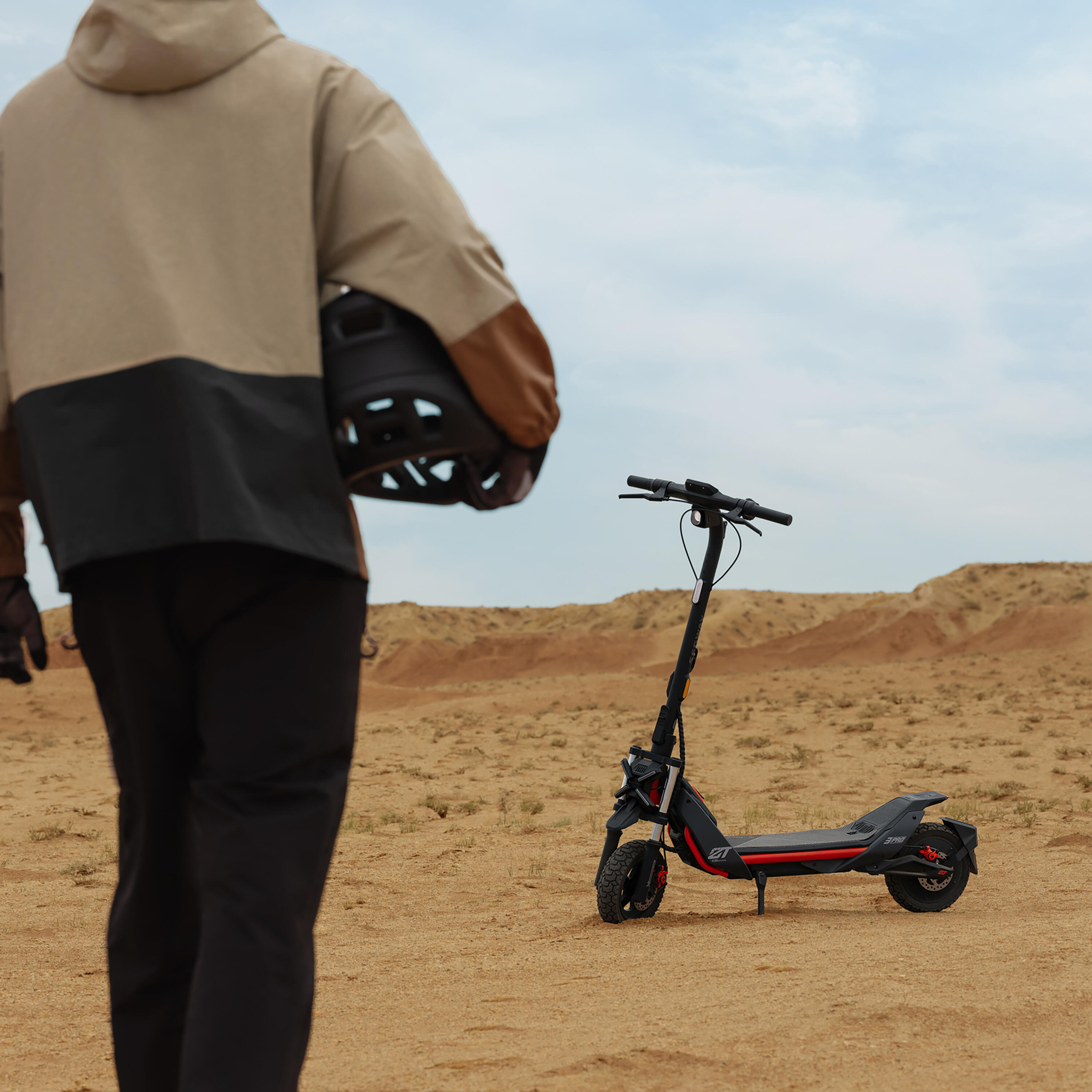 Hulajnoga elektryczna Ninebot eKickScooter ZT3 PRO D 8/15