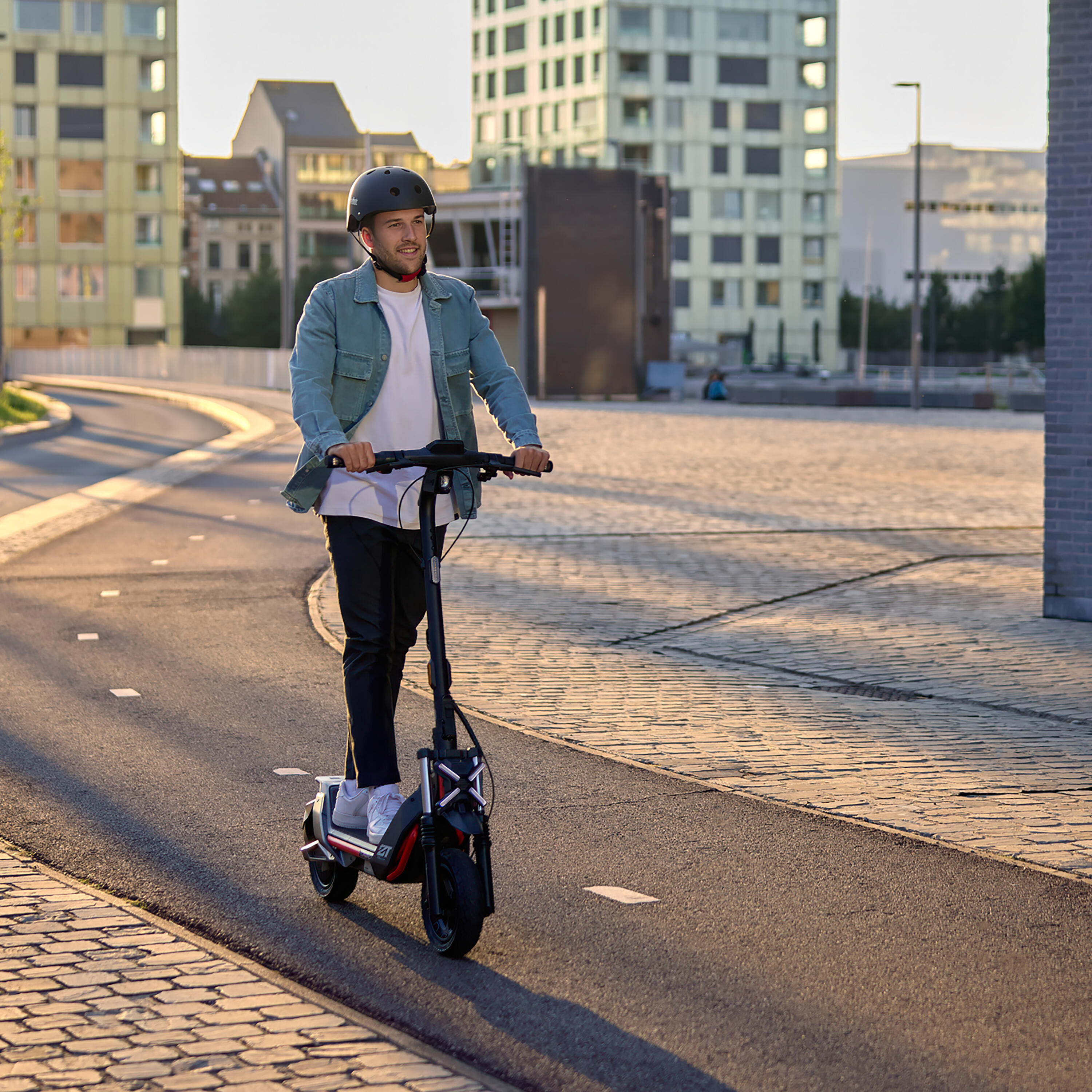 Hulajnoga elektryczna Ninebot eKickScooter ZT3 PRO D 6/15
