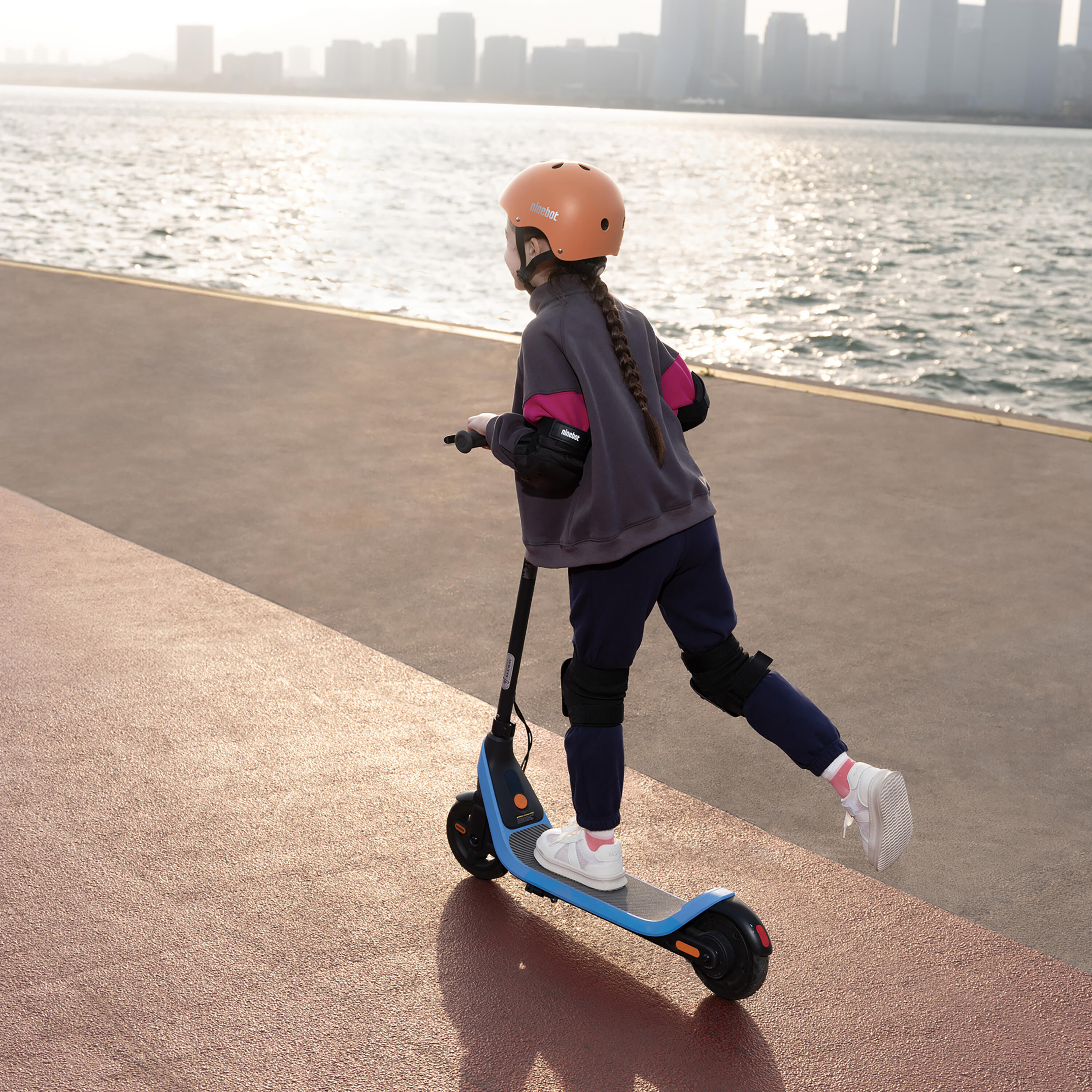 Hulajnoga Elektryczna Ninebot eKickScooter C2 Lite 15/16