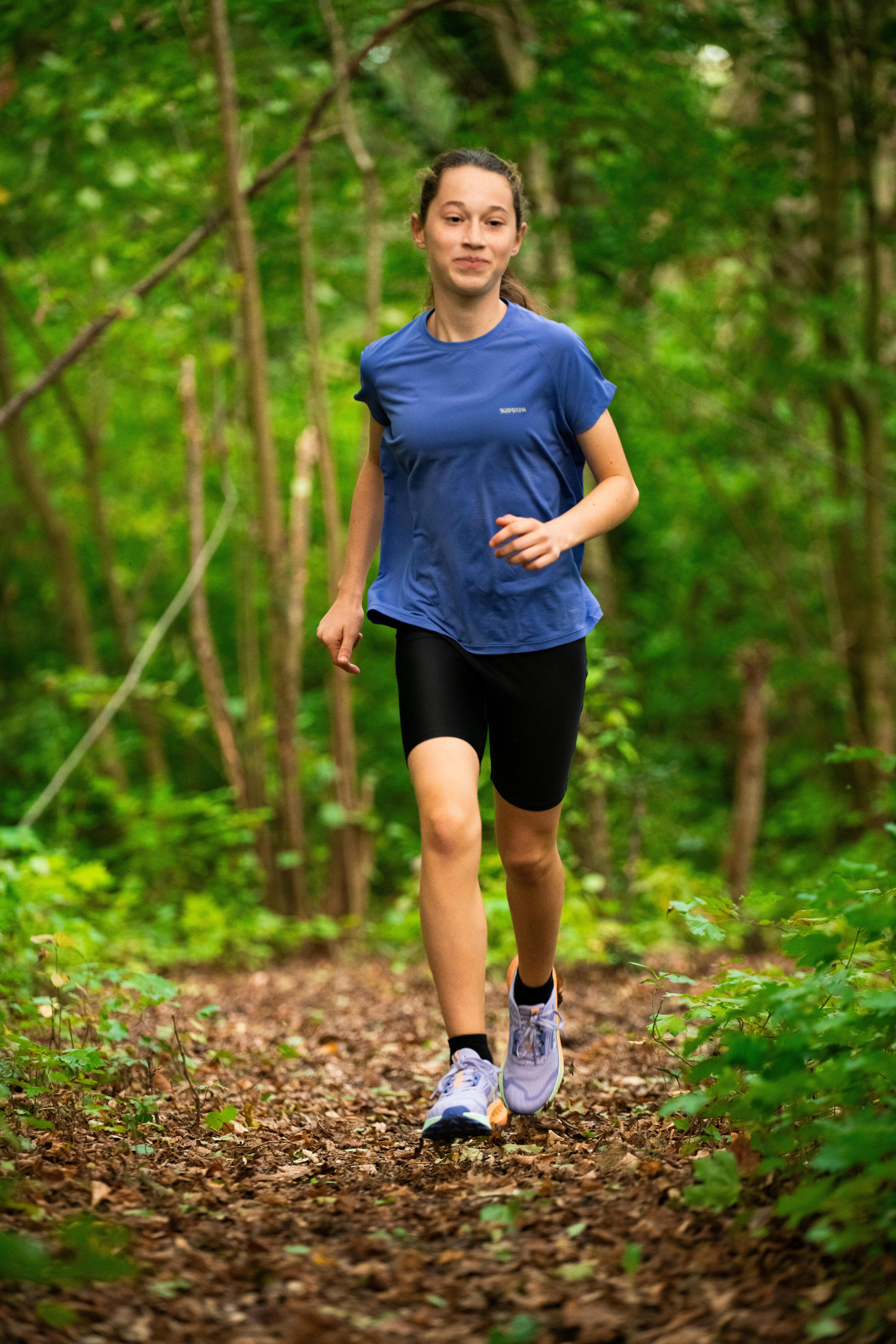CALÇÕES JUSTOS DE CORRIDA CRIANÇA RESPIRÁVEIS - KIPRUN DRY PRETO 11/14