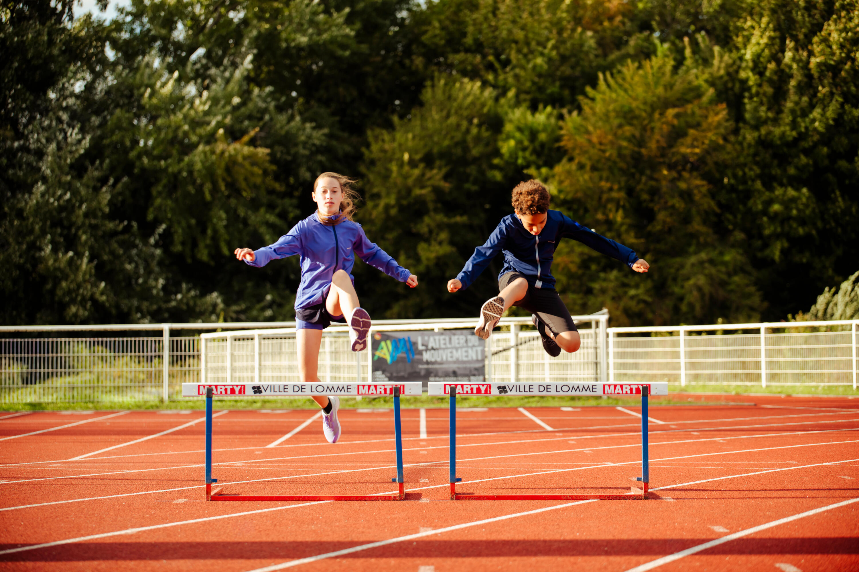 Windjack voor hardlopen kinderen marineblauw 12/13