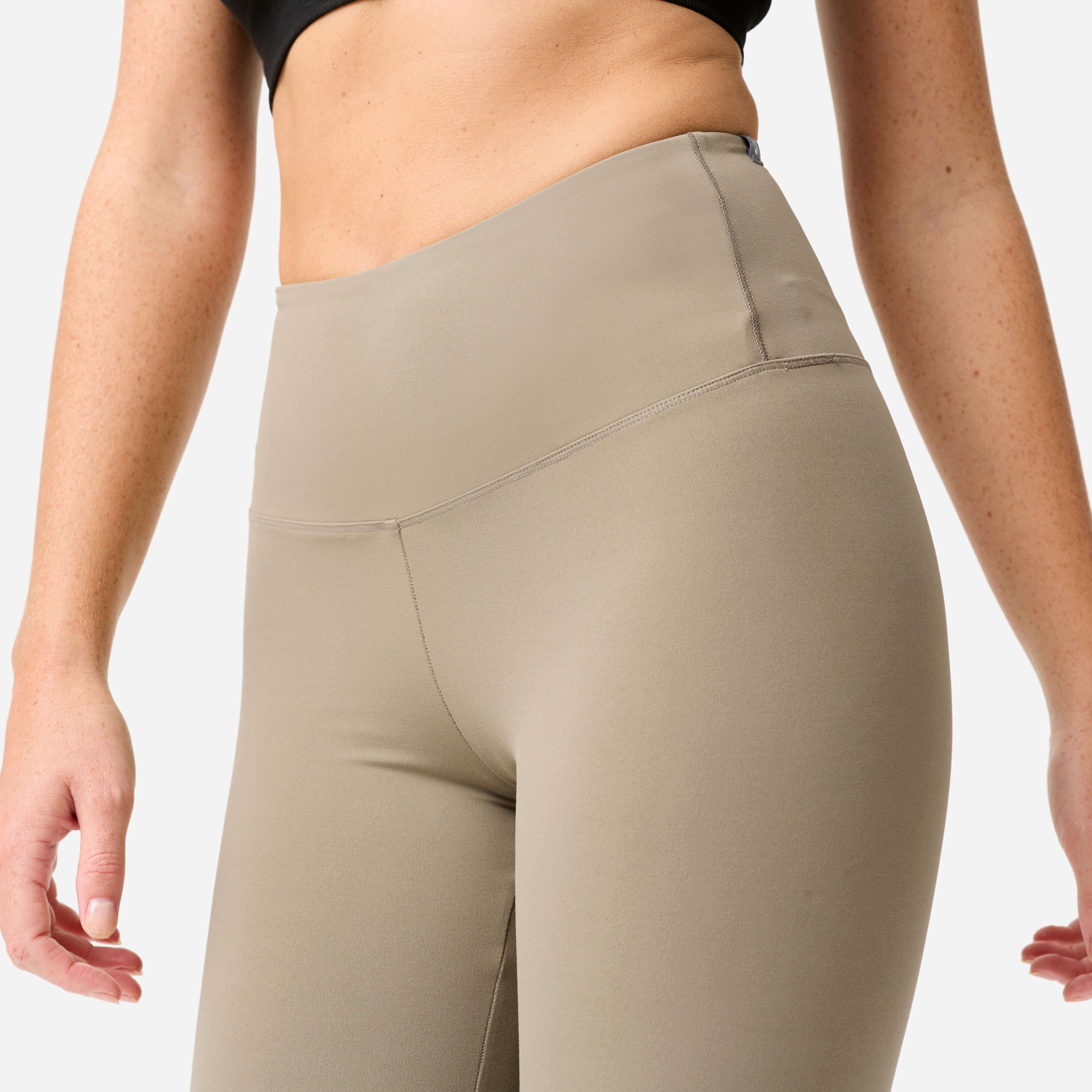 Short de yoga et de pilates extensible et doux femme, Breathe - DOMYOS