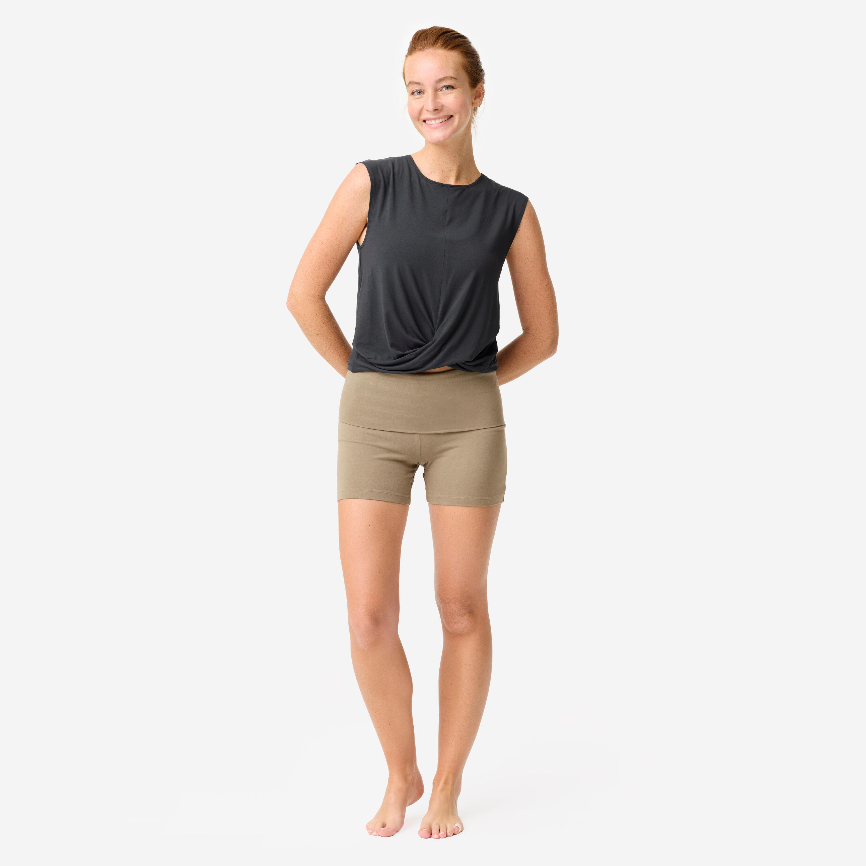 Un débardeur fluide et respirant de yoga/pilates, gris foncé 2/10