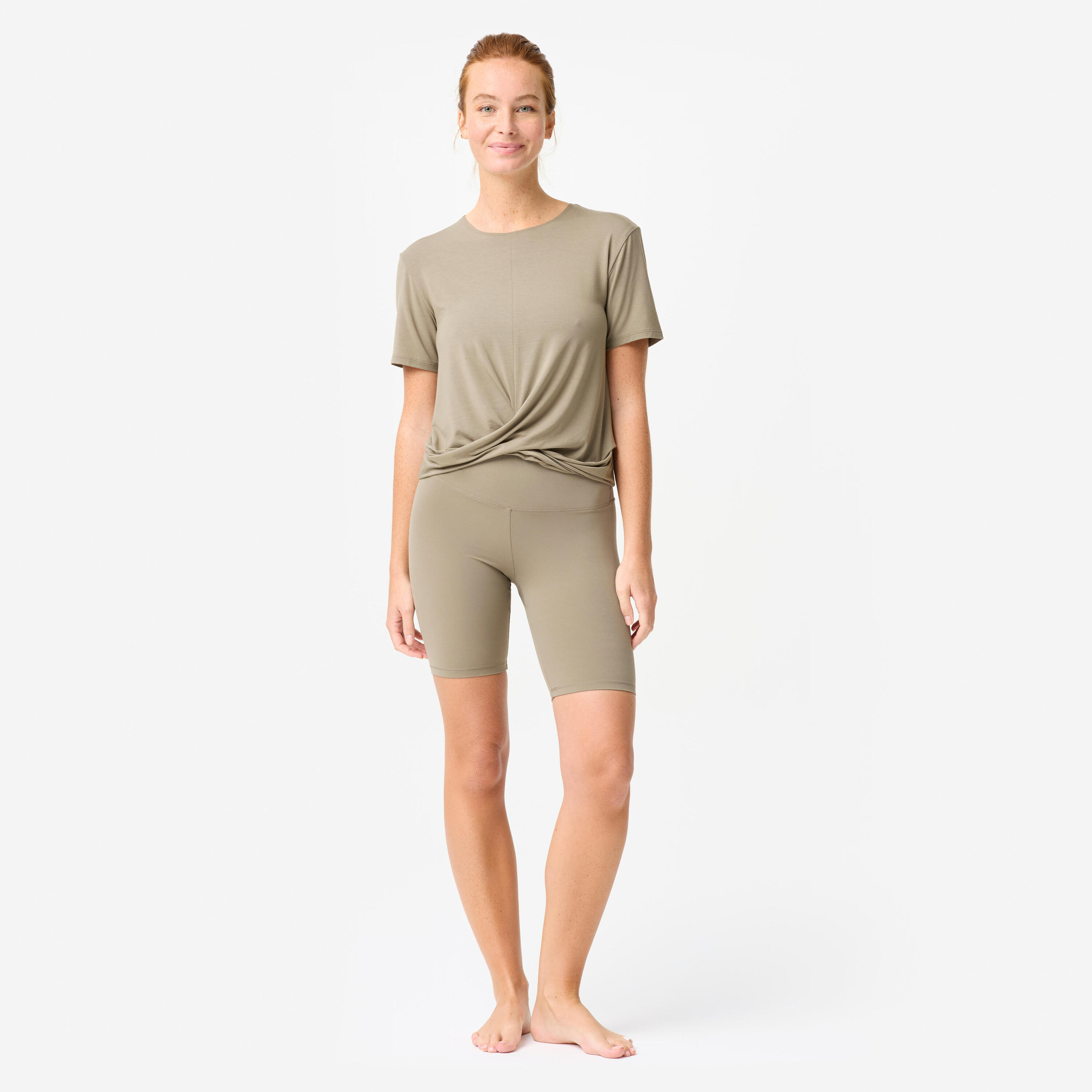 Short de yoga et de pilates extensible et doux femme, Breathe 2/11